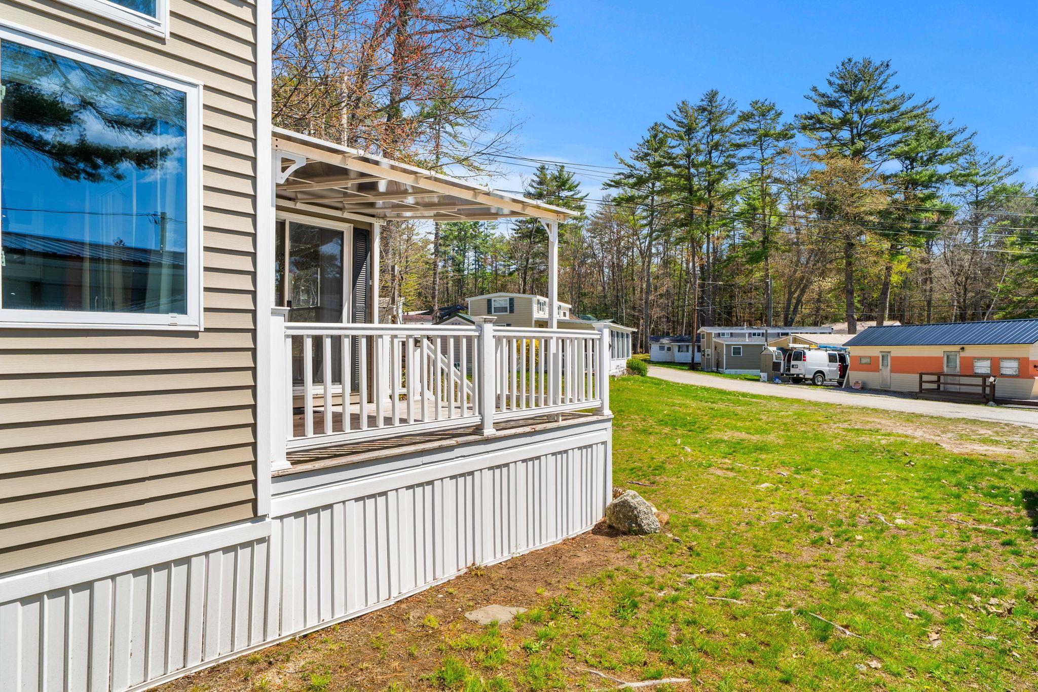 591 Weirs Blvd, Laconia, NH 03246-1109