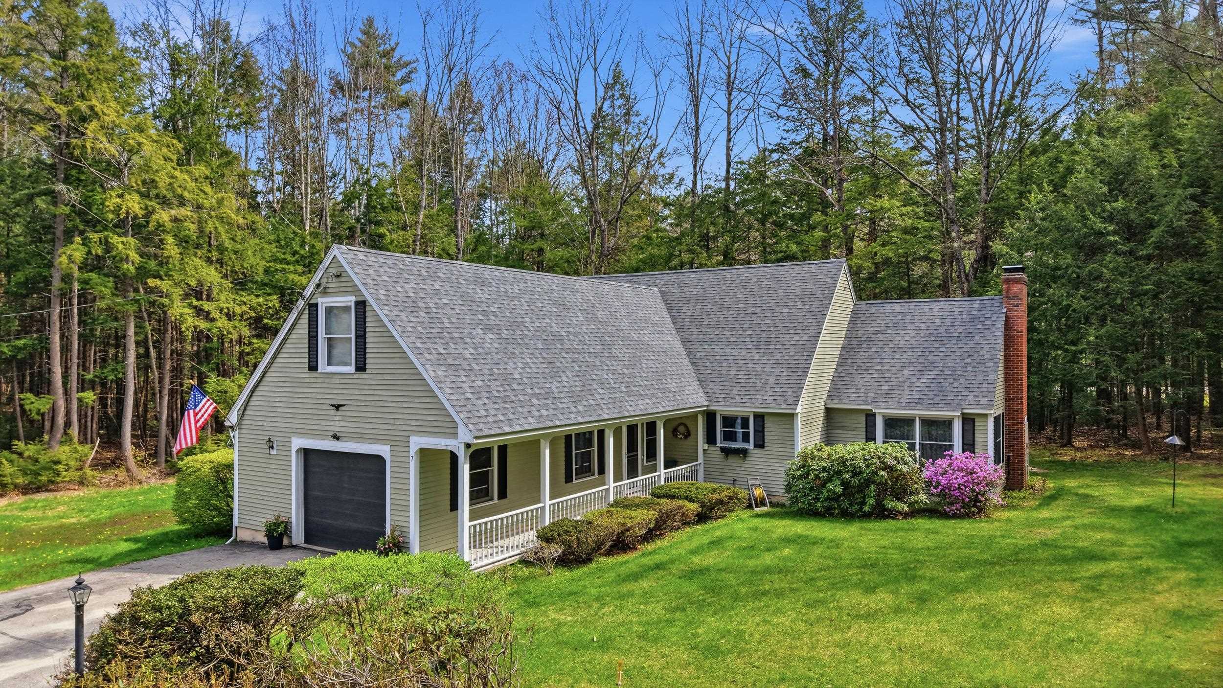 7 Picard Rd, Peterborough, NH 03458