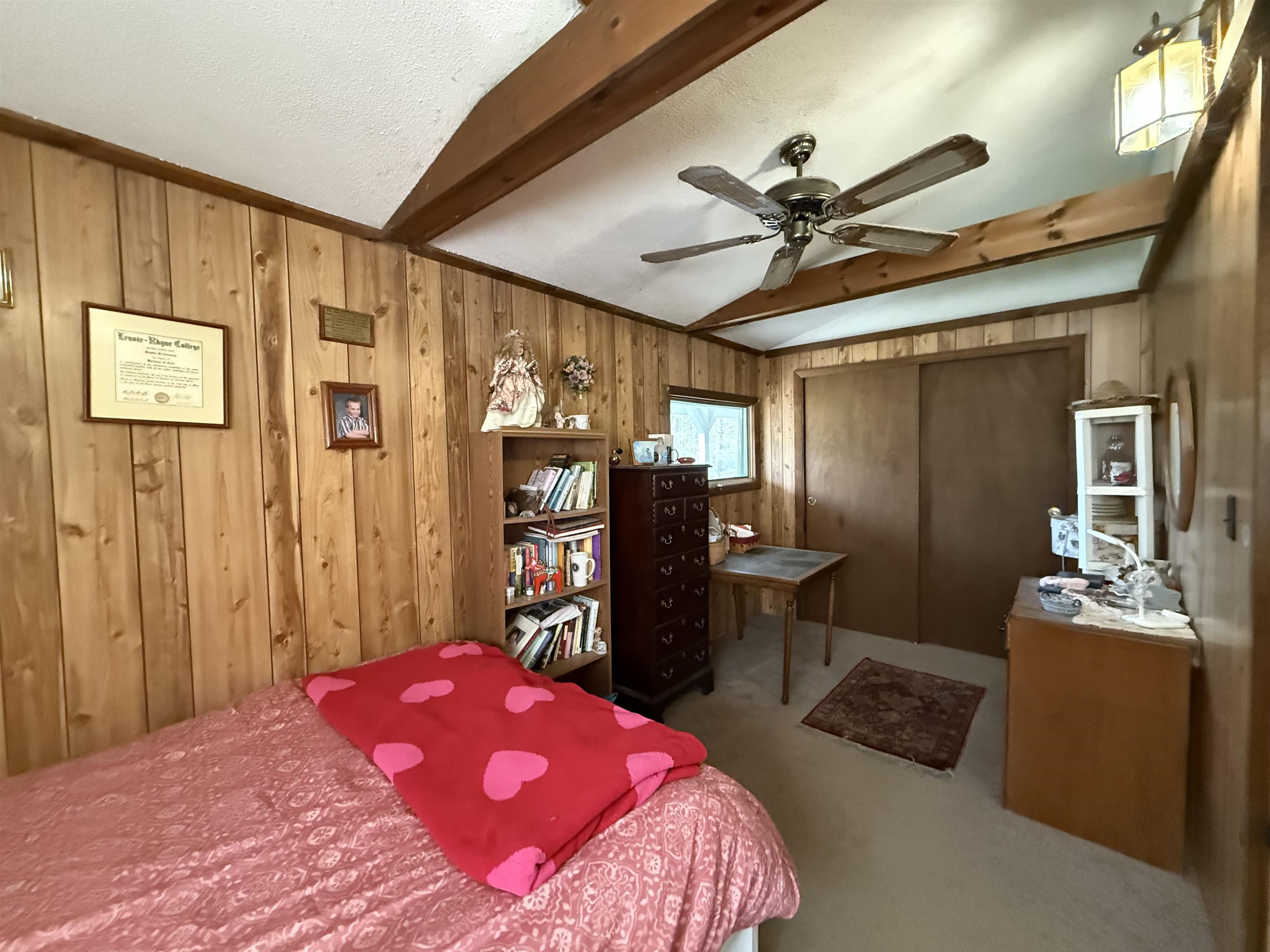 First Floor Bedroom 25173281