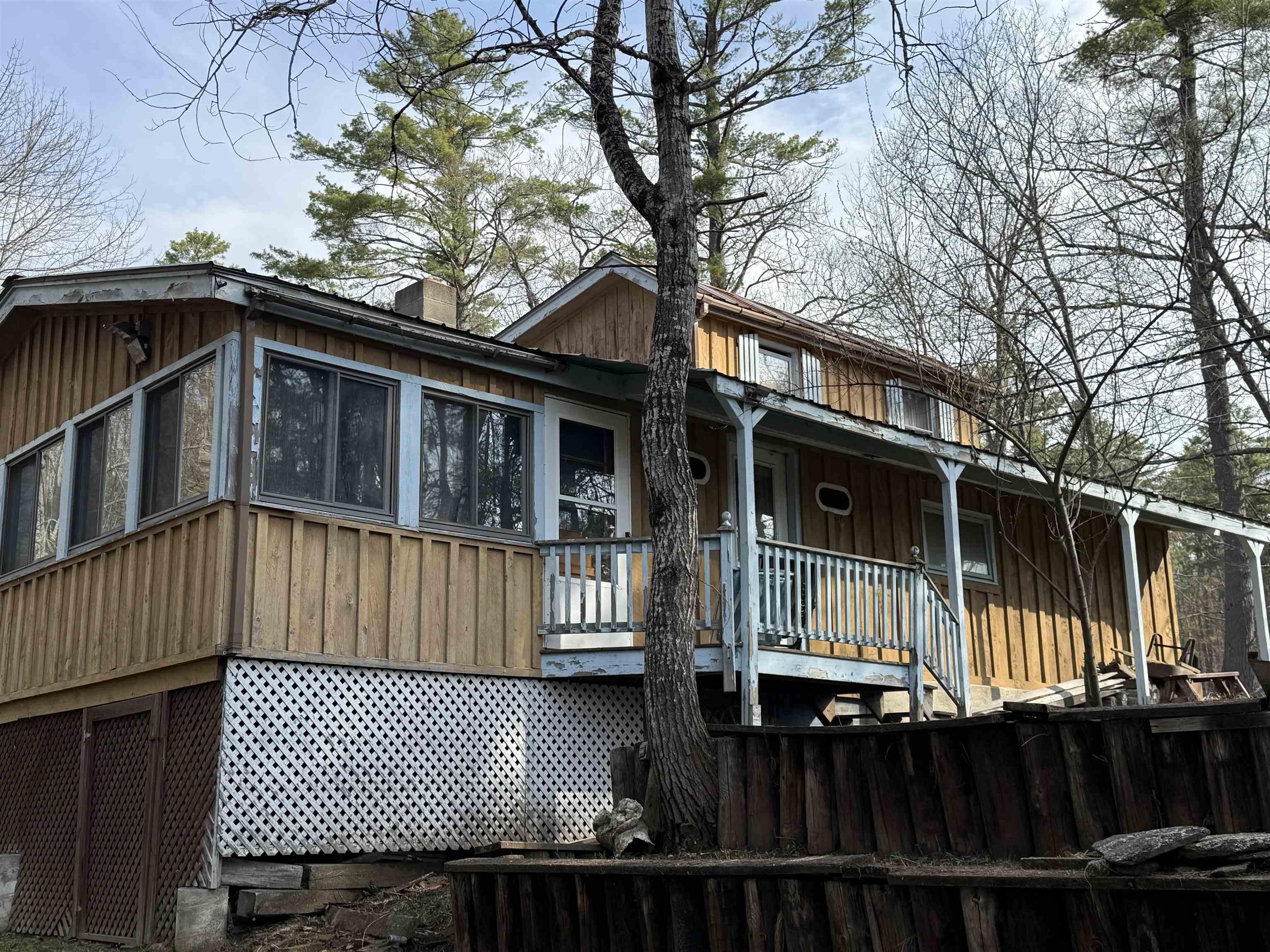 Rear Of House 25173231