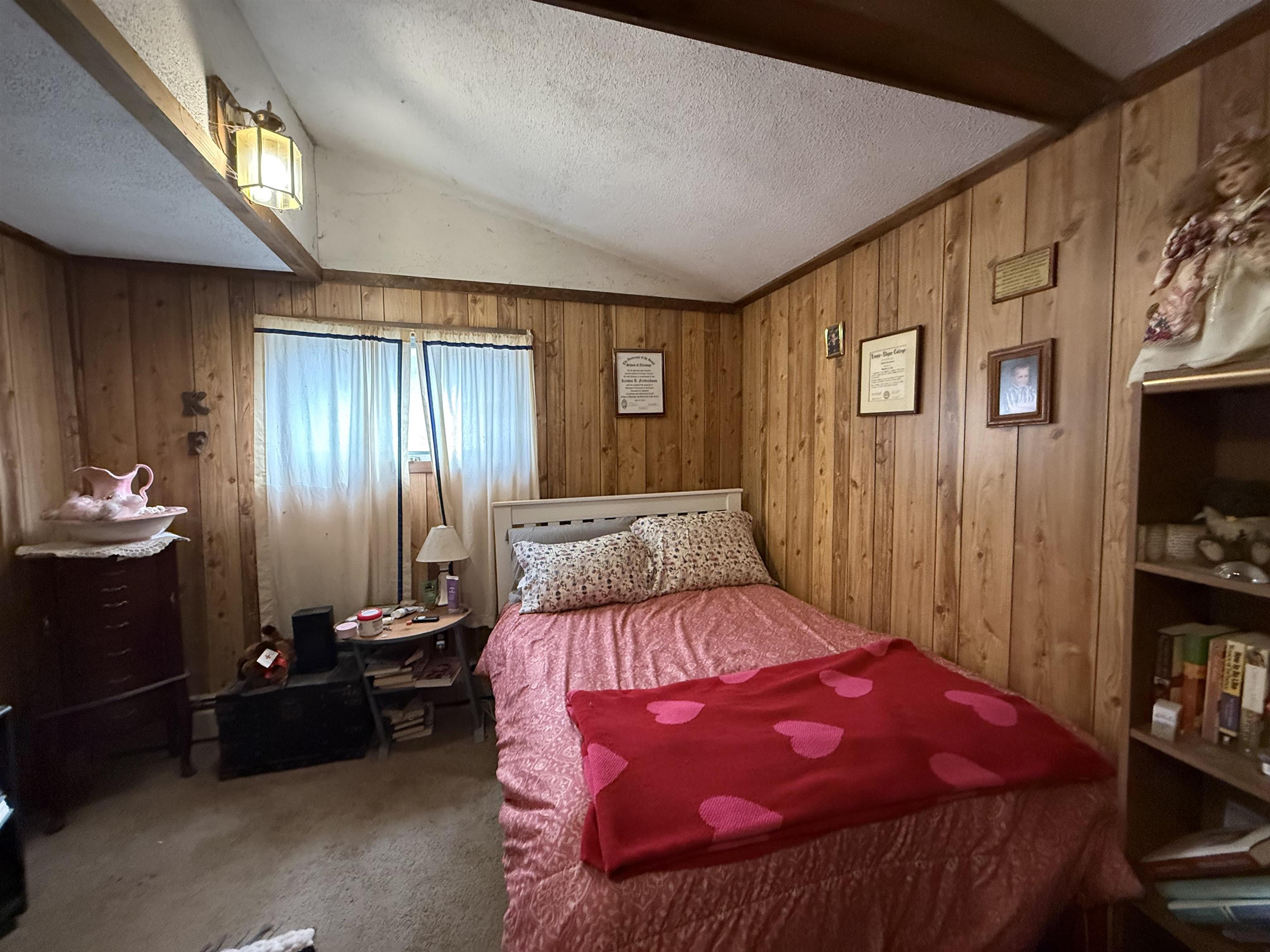 First Floor Bedroom 25173282