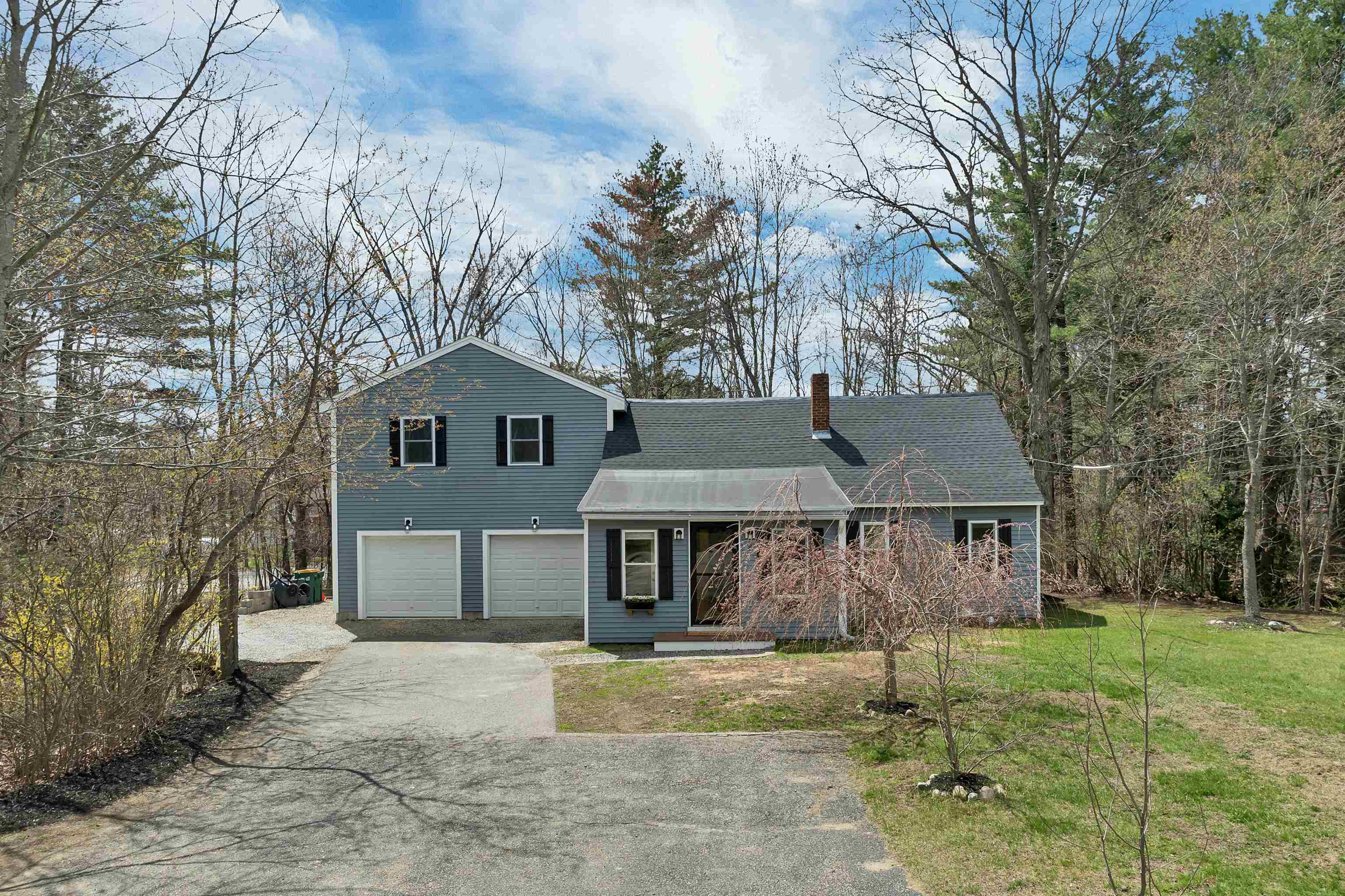 8 Beauview St, Rochester, NH 03867