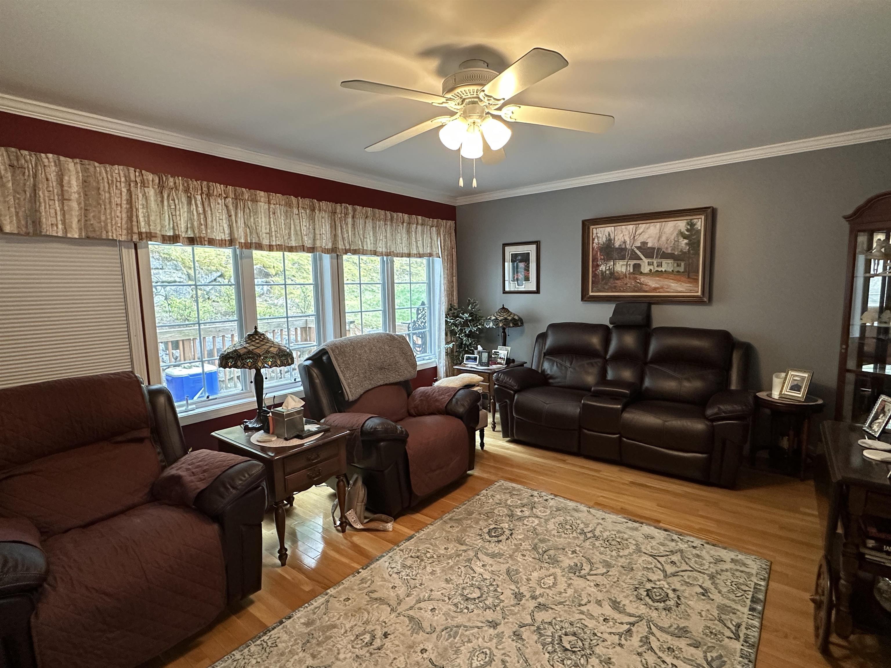 113 Peaked Hill Dr, Hopkinton, NH 03229