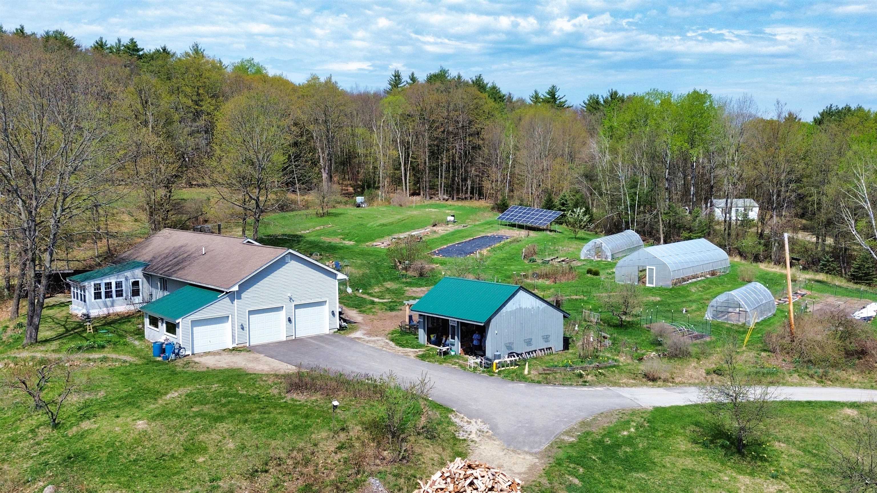 77 Old Turnpike Rd, Salisbury, NH 03268
