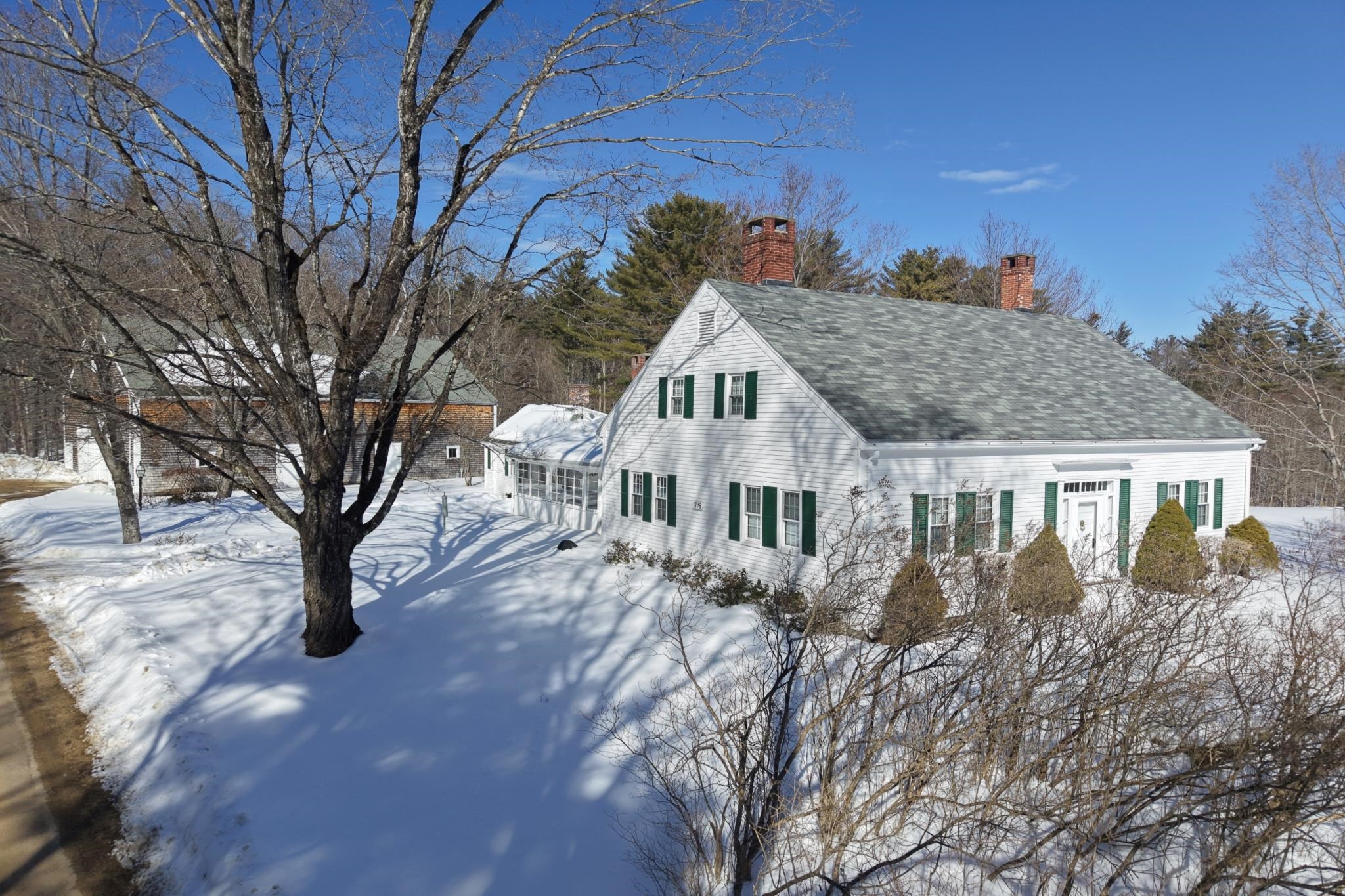 483 Holderness Rd, Sandwich, NH 03227