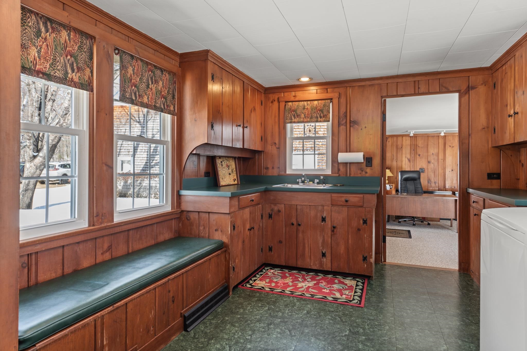 483 Holderness Rd, Sandwich, NH 03227