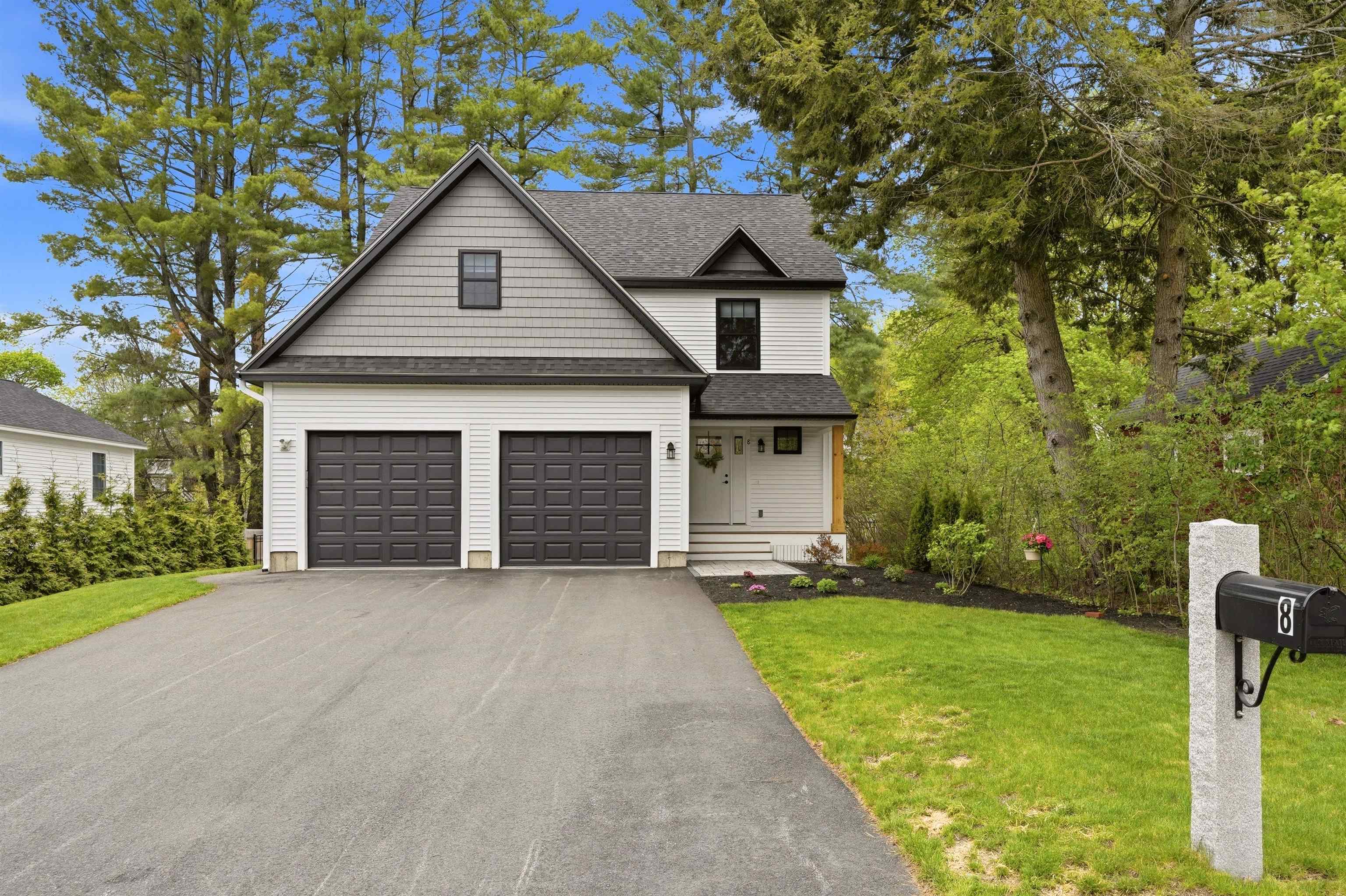 8 Gale St, Concord, NH 03301