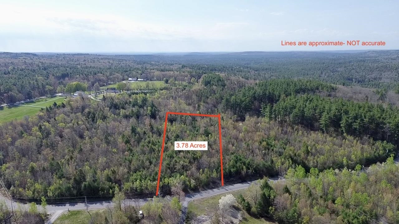 3 Ledgewood Rd, Wilton, NH 03086