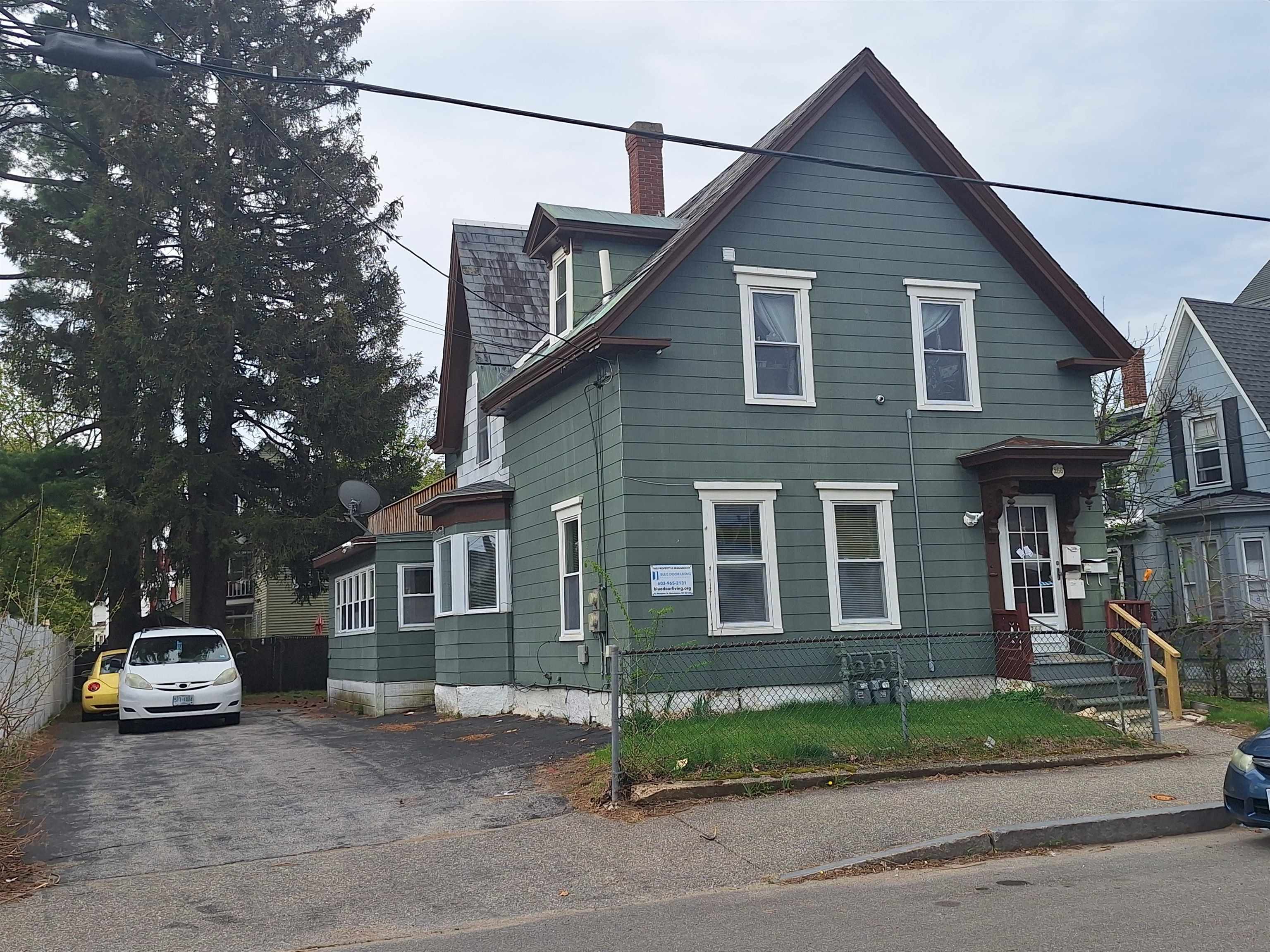 266 Douglas St, Manchester, NH 03102