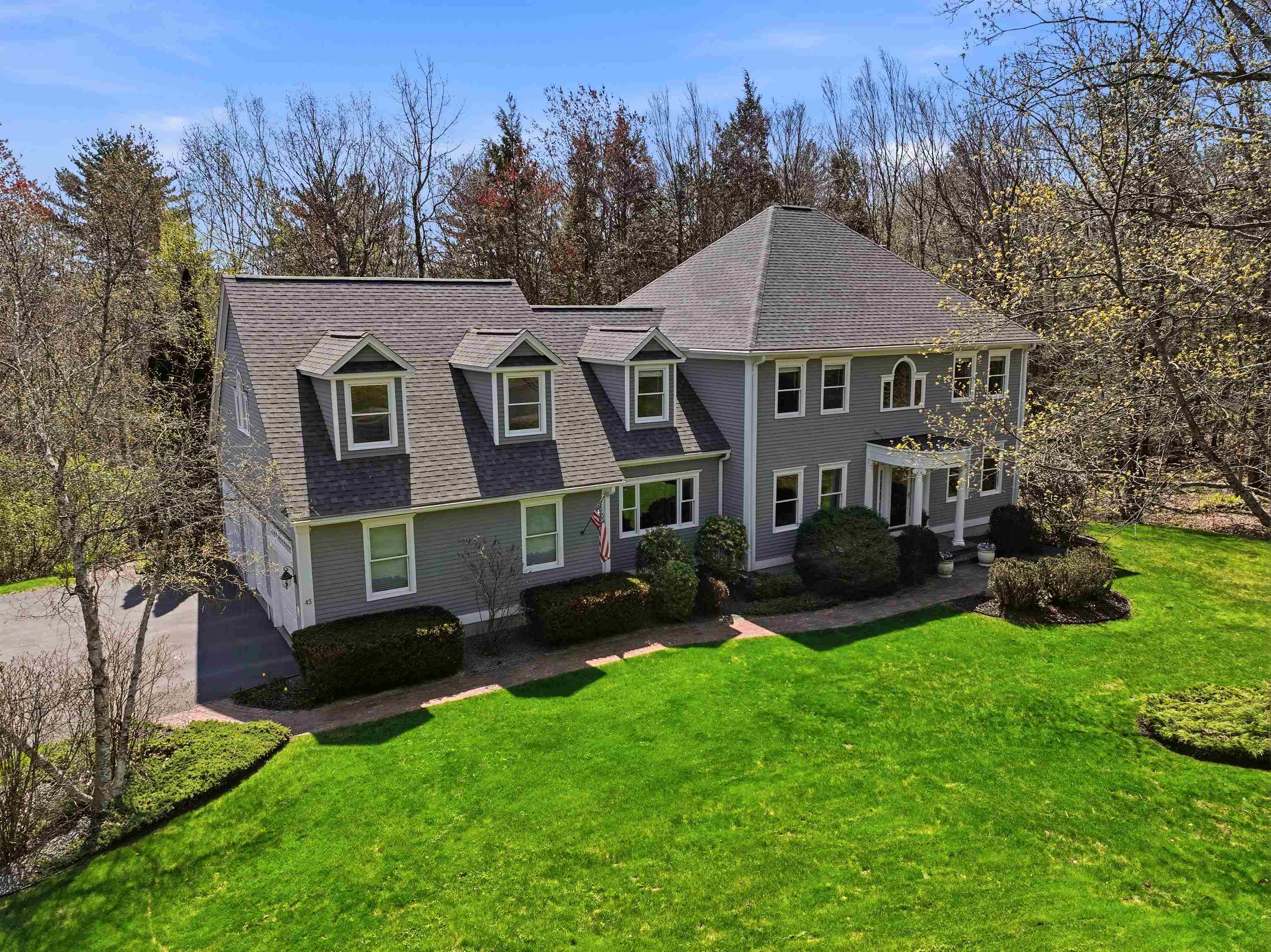 43 Bassett Ln, Newfields, NH 03856