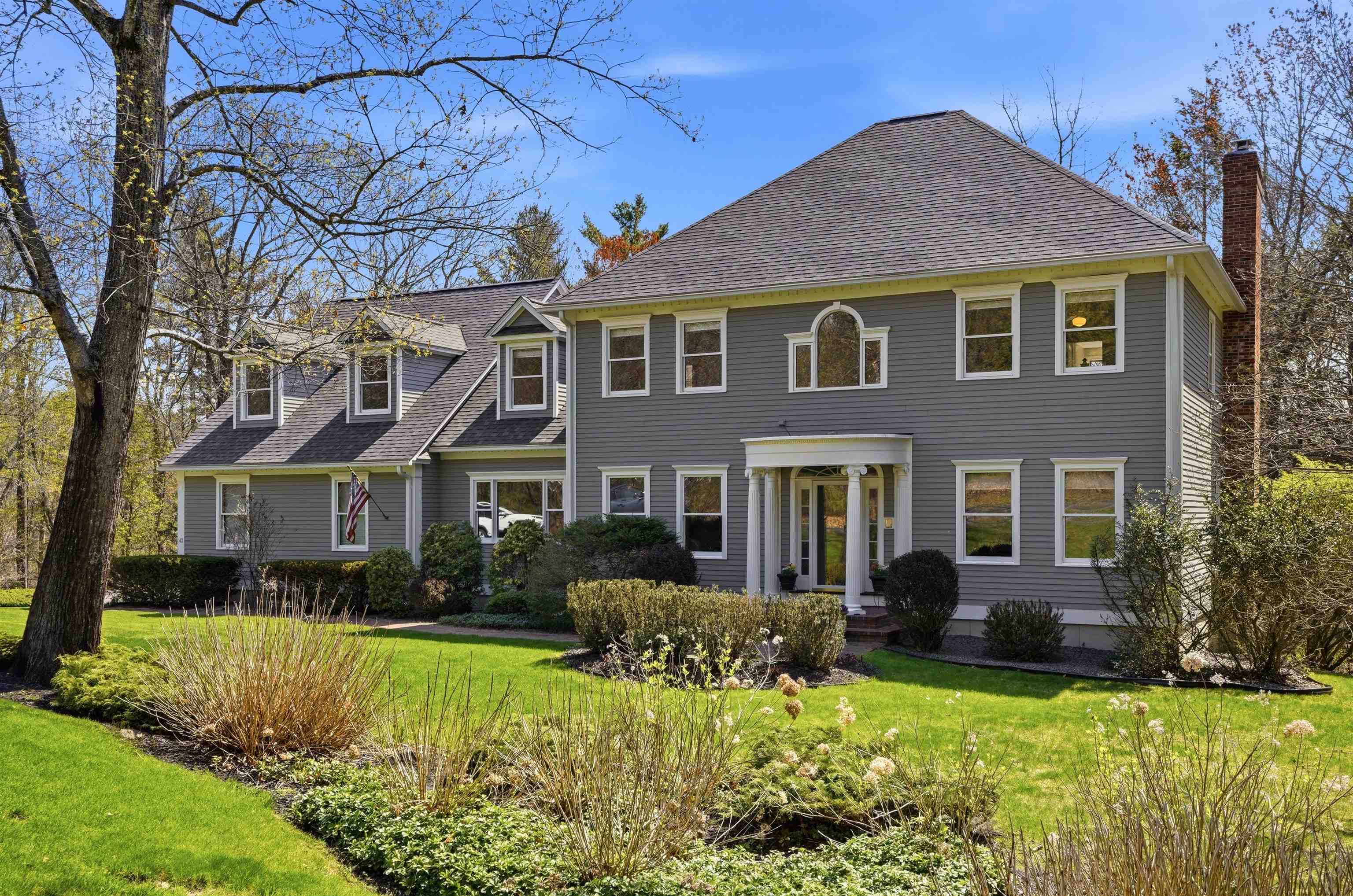 43 Bassett Ln, Newfields, NH 03856