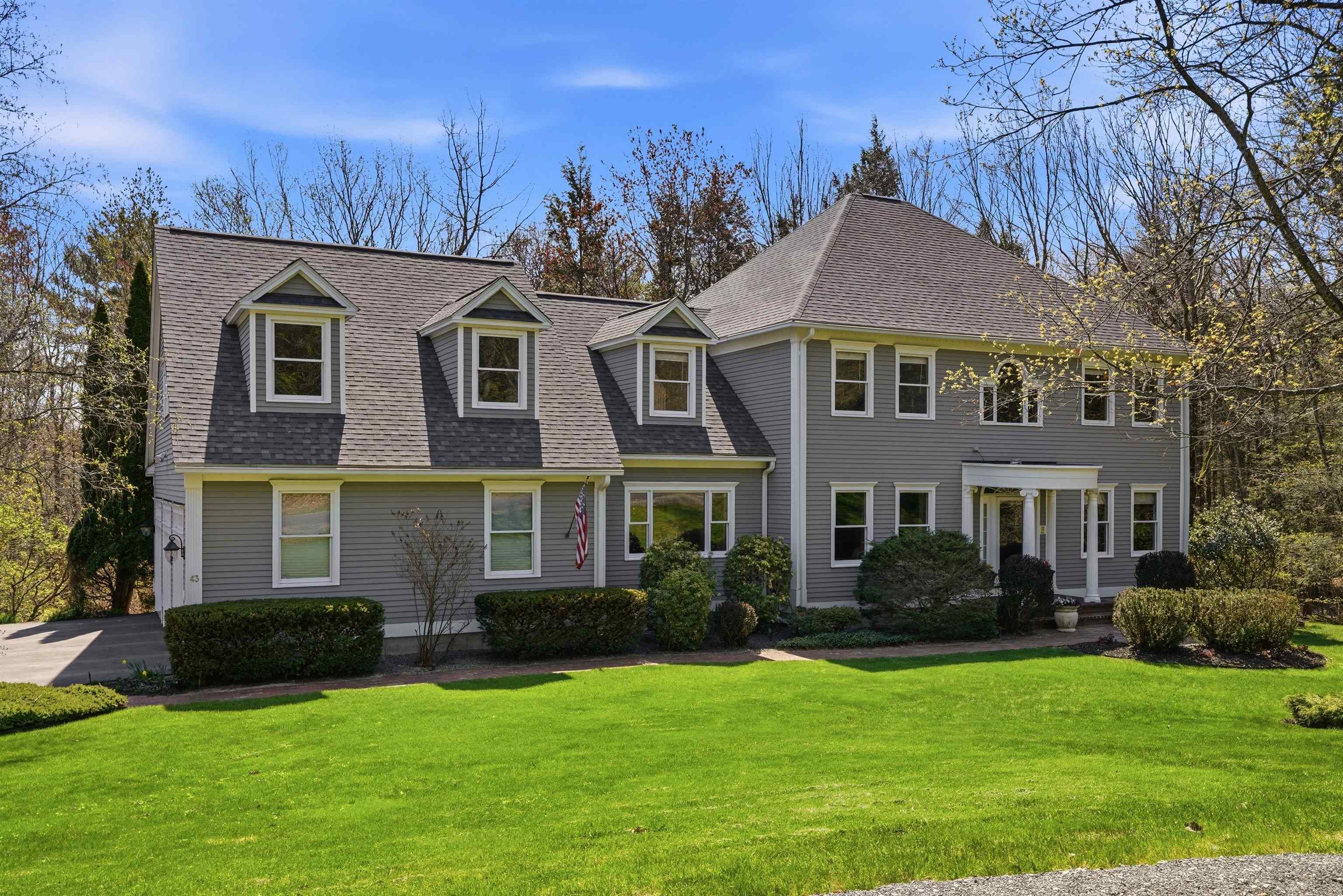 43 Bassett Ln, Newfields, NH 03856