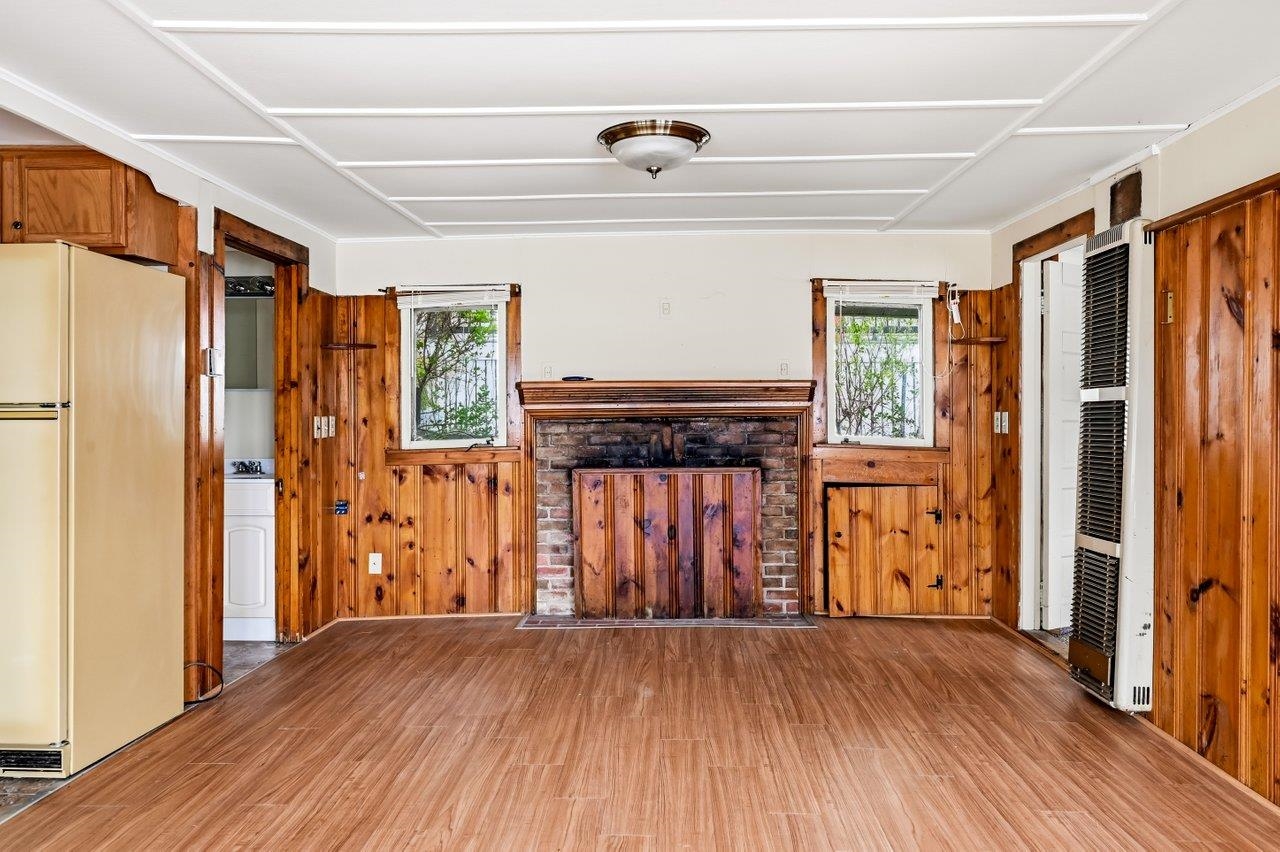 48 Kingsbury Dr, Milton, NH 03851