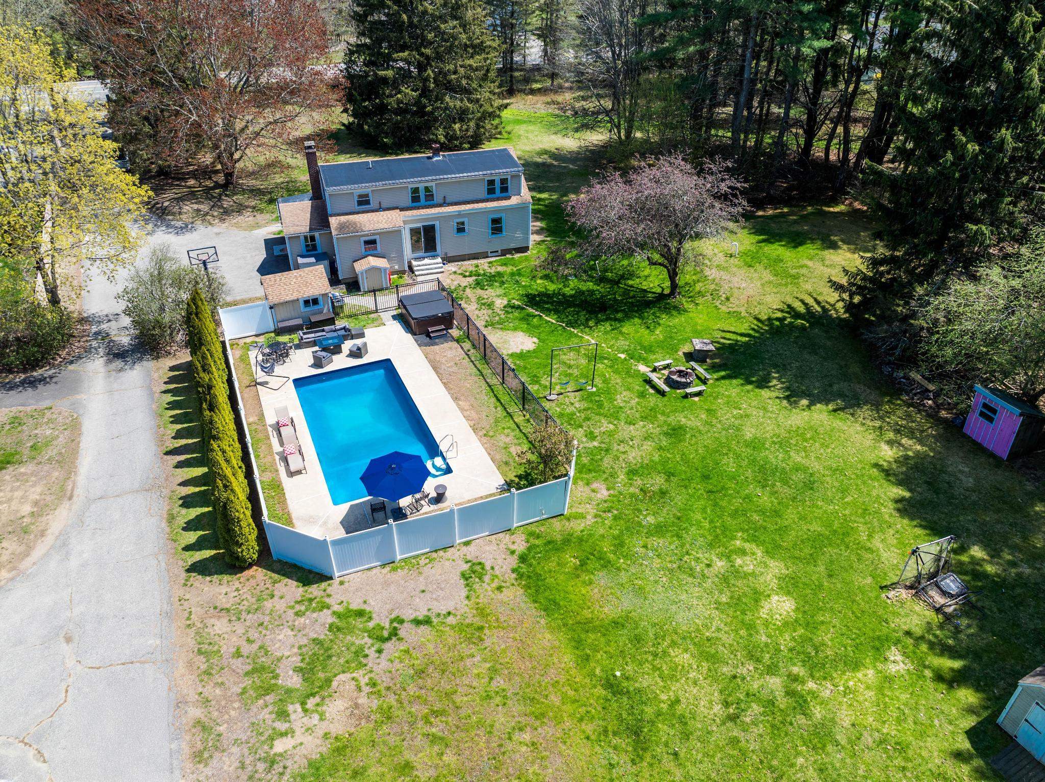 180 Post Rd, Greenland, NH 03840
