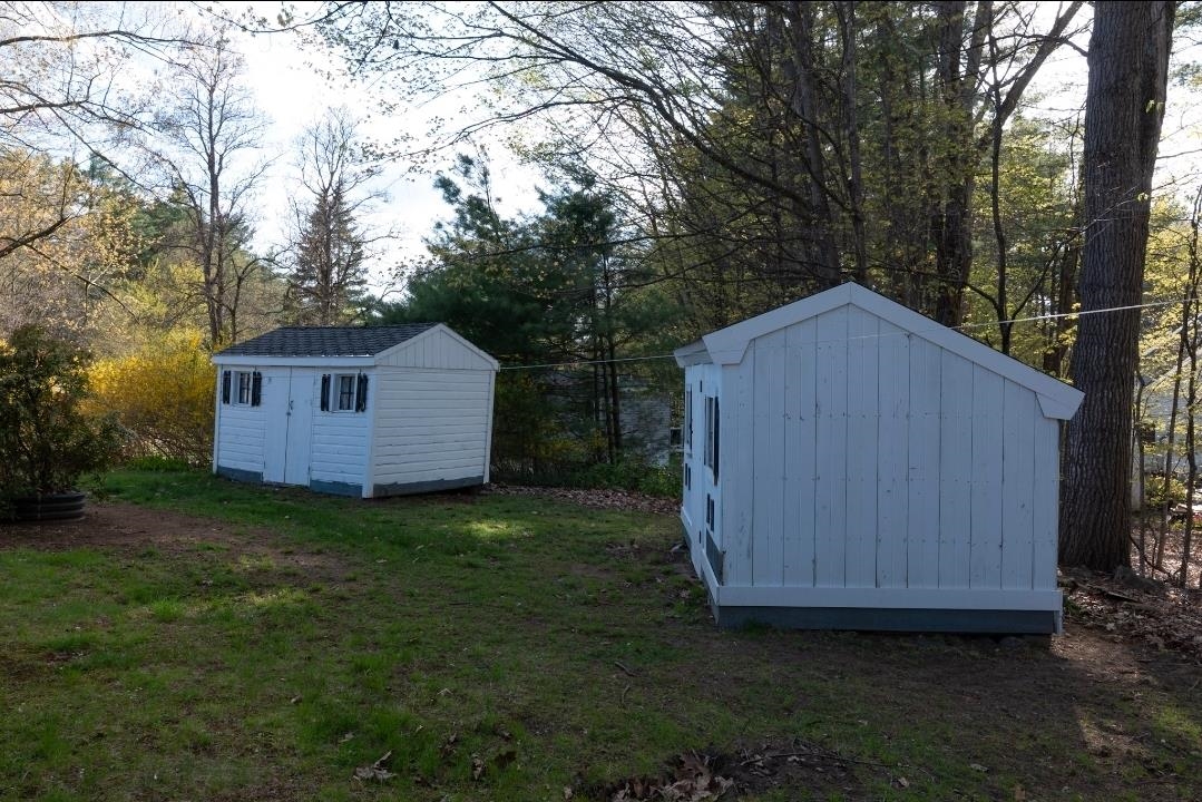 18 Bangor St, Nashua, NH 03063