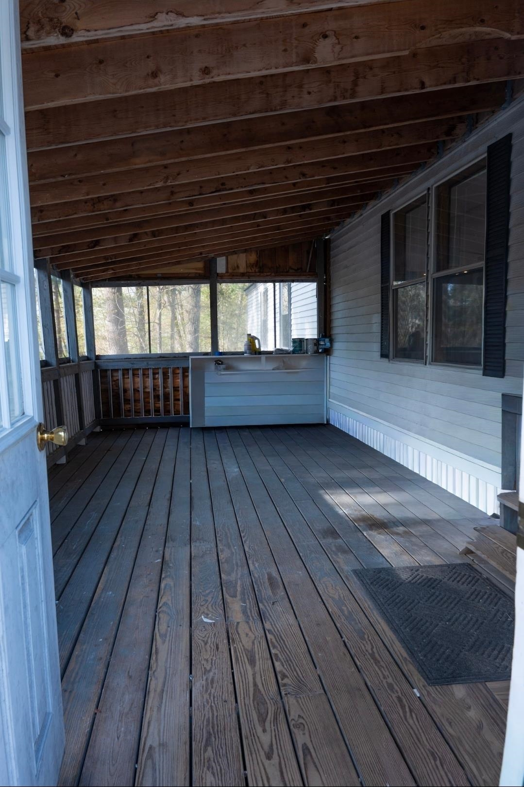 18 Bangor St, Nashua, NH 03063