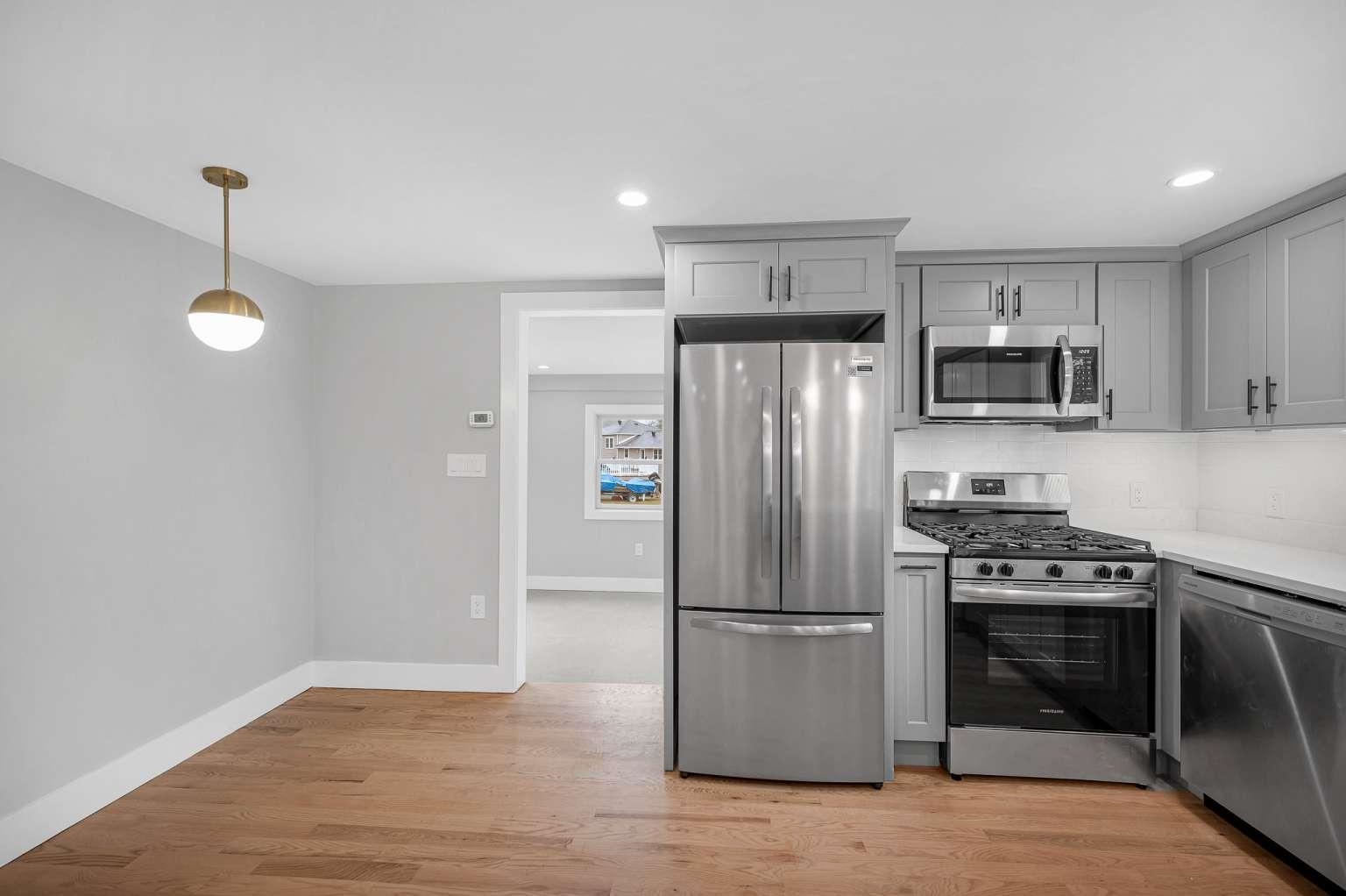 4 Tina Ave, Pelham, NH 03076