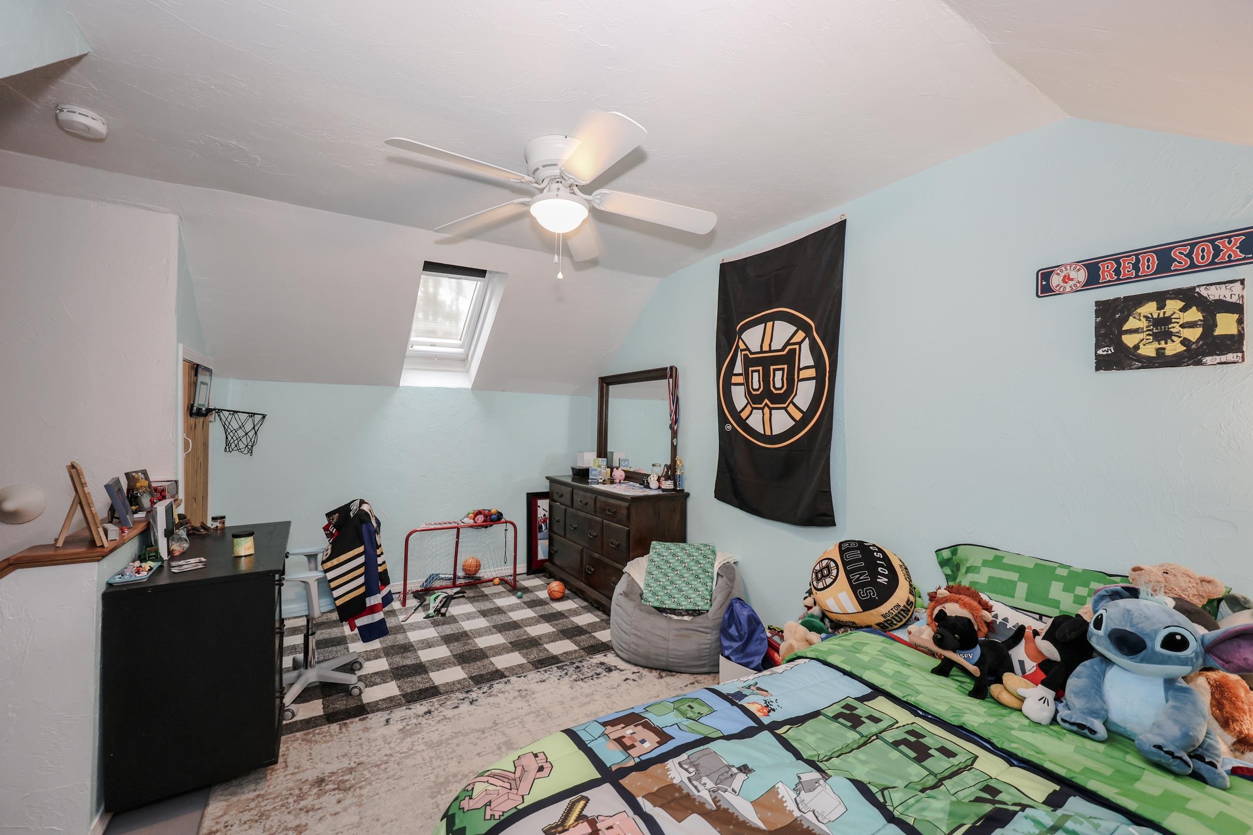 48 Modena Dr, Concord, NH 03303