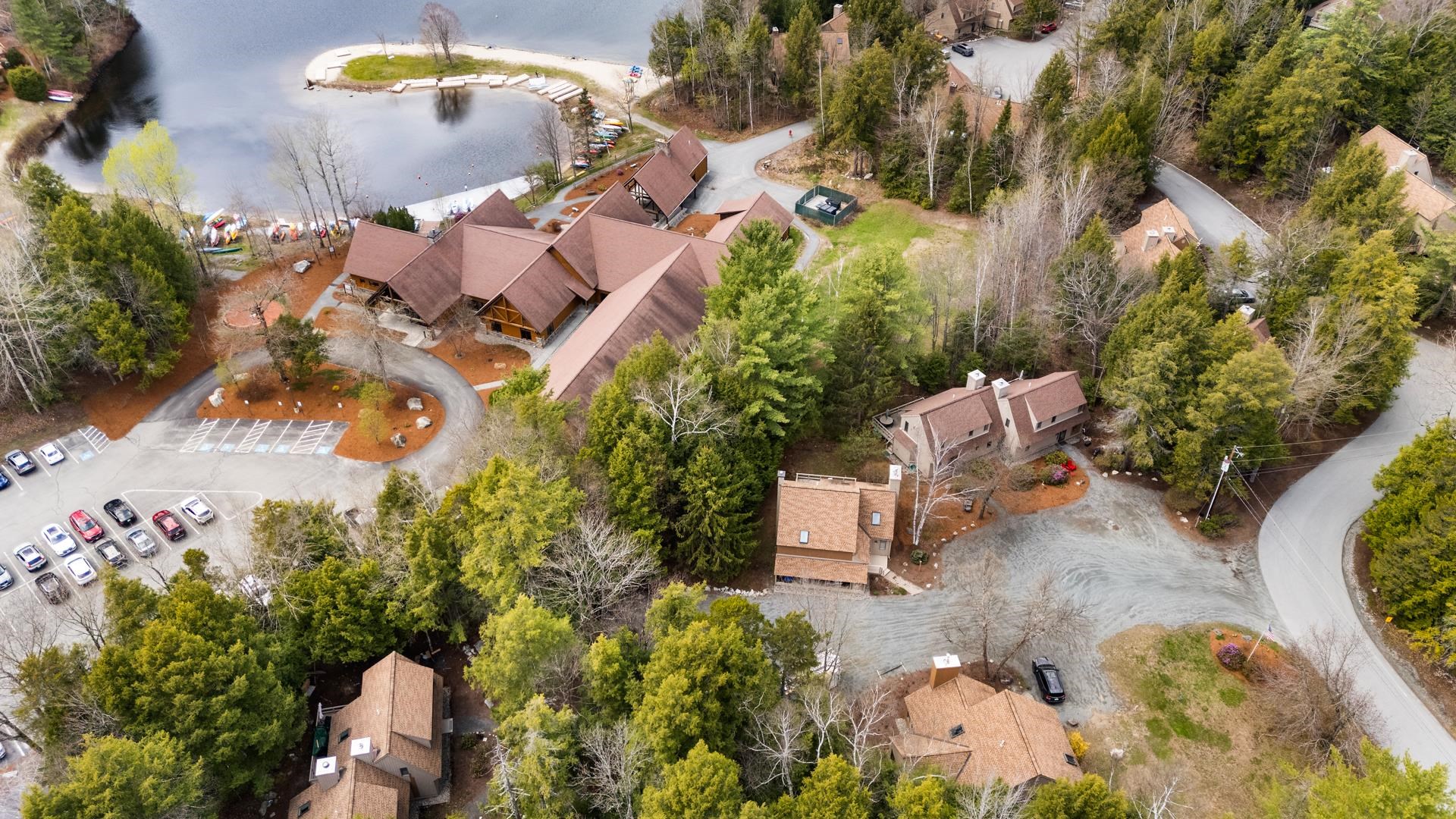 5 Pleasant Dr, Grantham, NH 03753