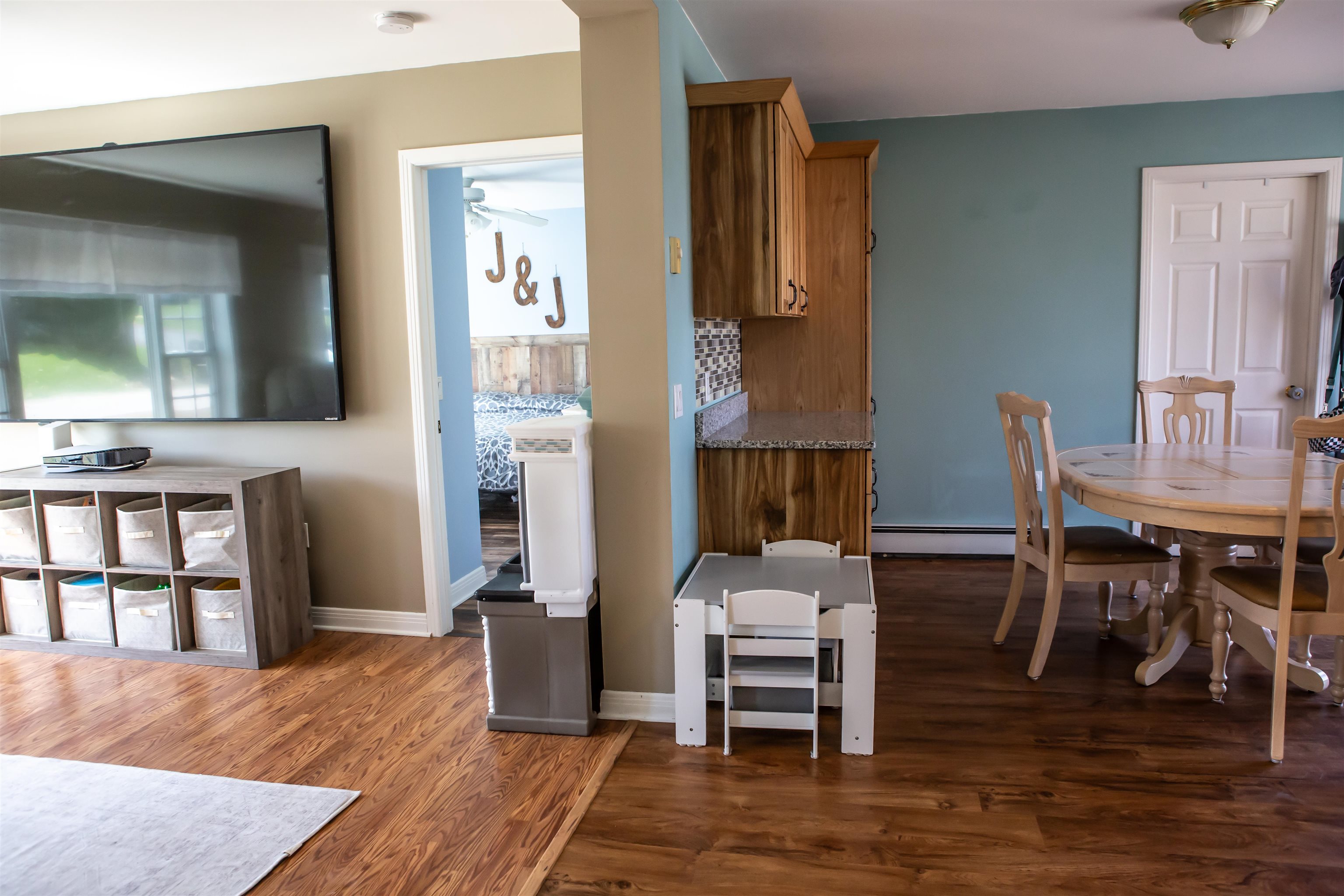 30 Cricket Hill Way, Franklin, NH 03235