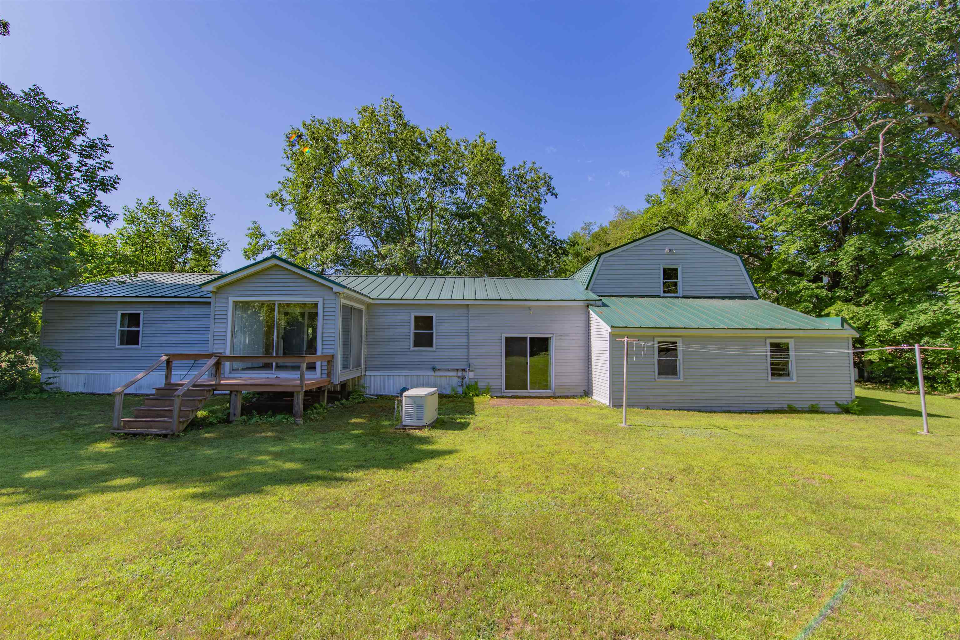 71 Mays Way, Tamworth, NH 03890