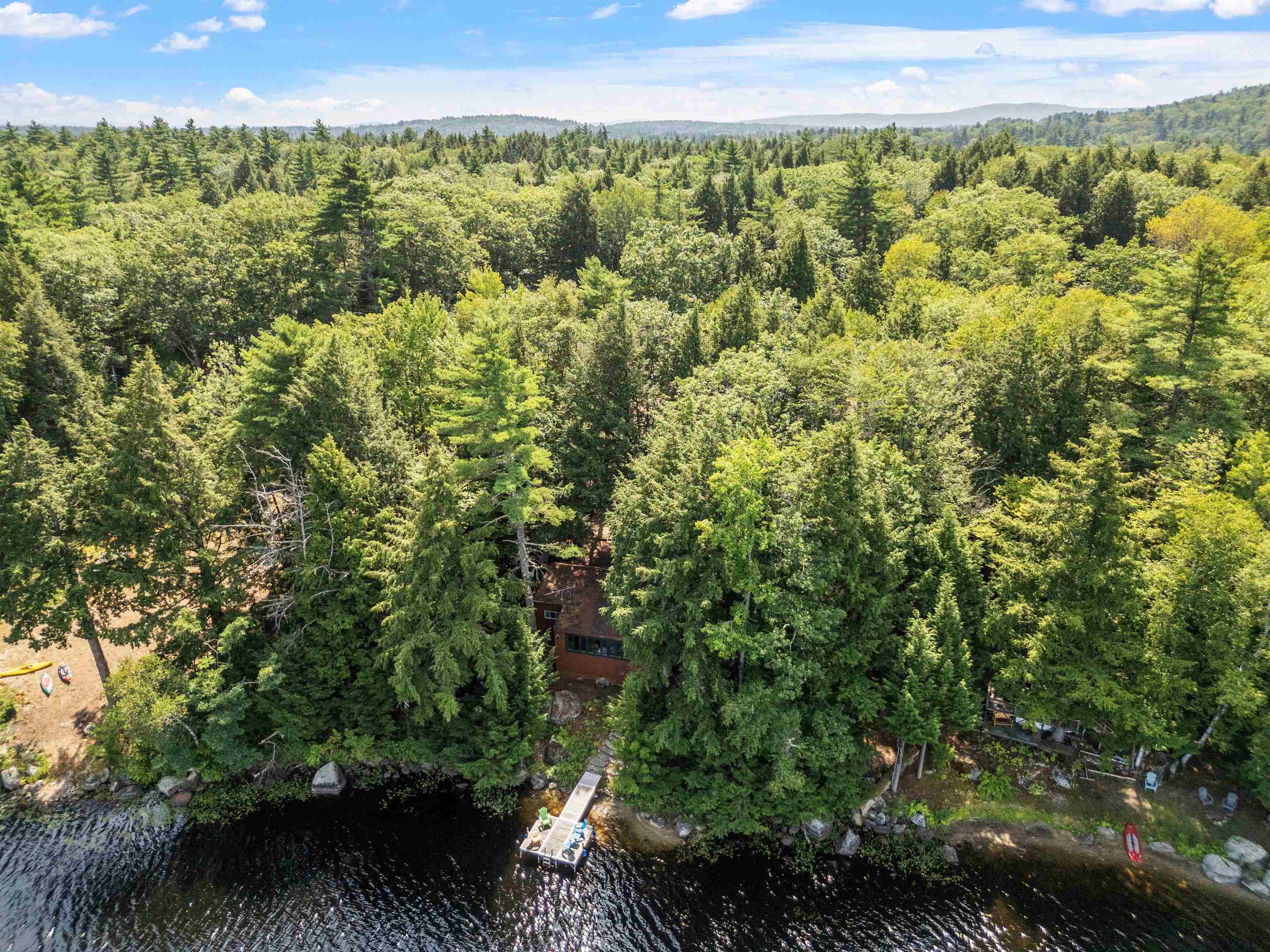 69 Buoniello Rd, Moultonborough, NH 03254