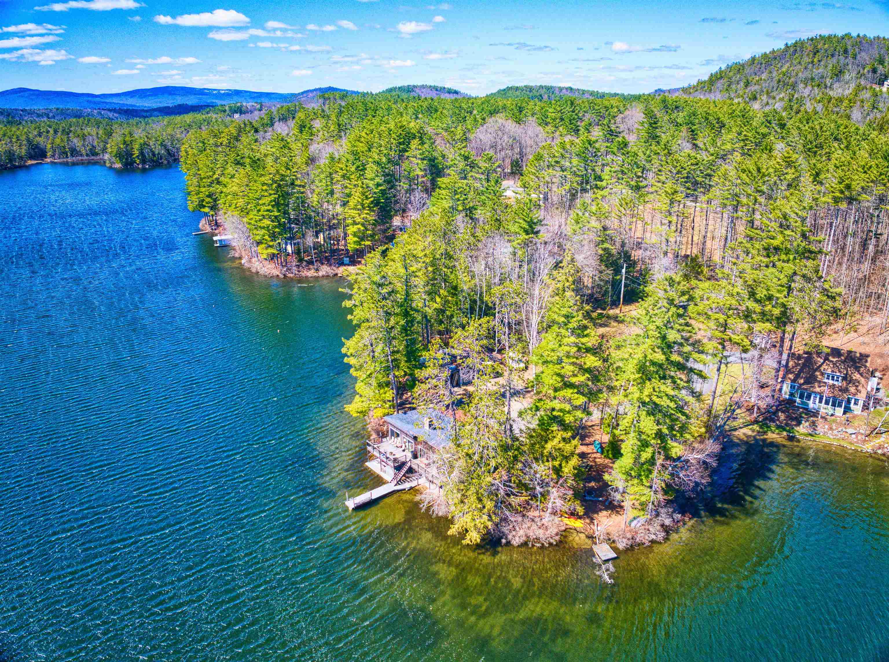 30 Demijen Rd, Sunapee, NH 03782