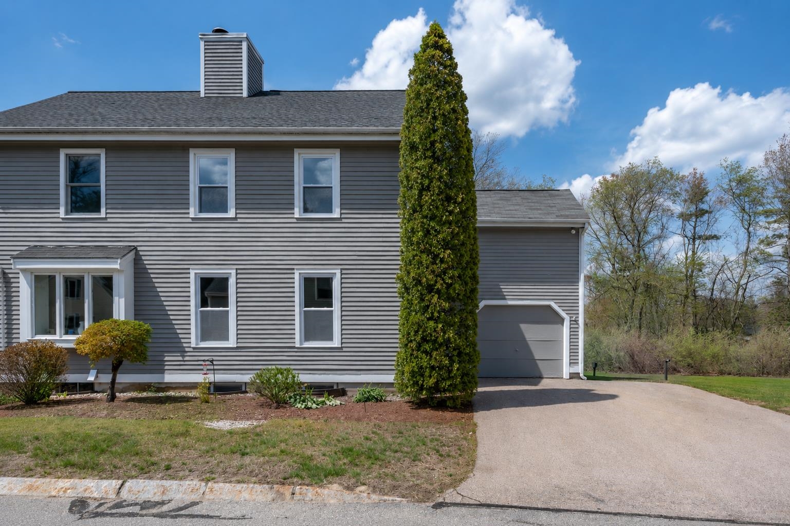 39 Great Brook Rd, Milford, NH 03055