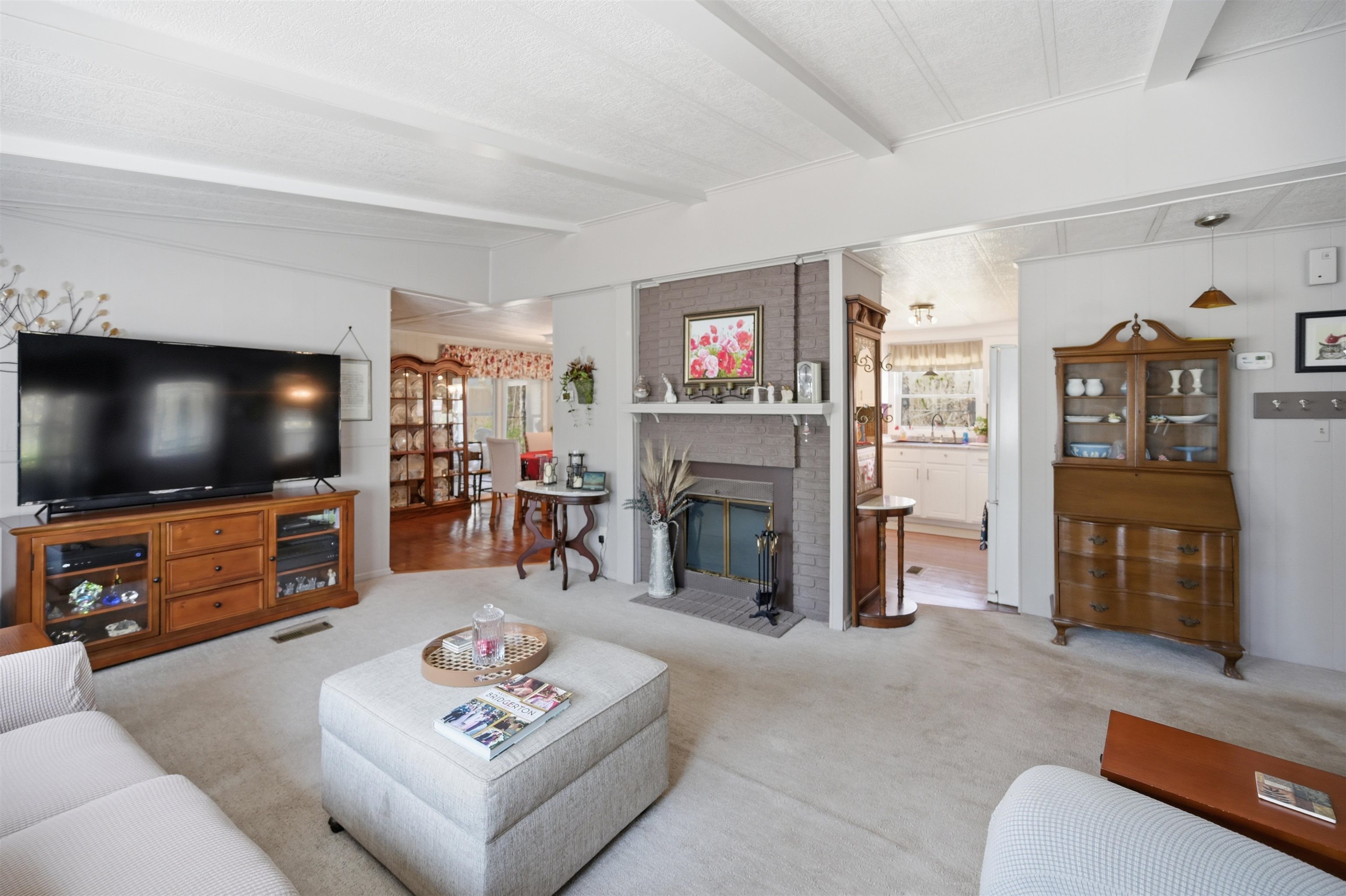 1 Wheel Way, Danville, NH 03819