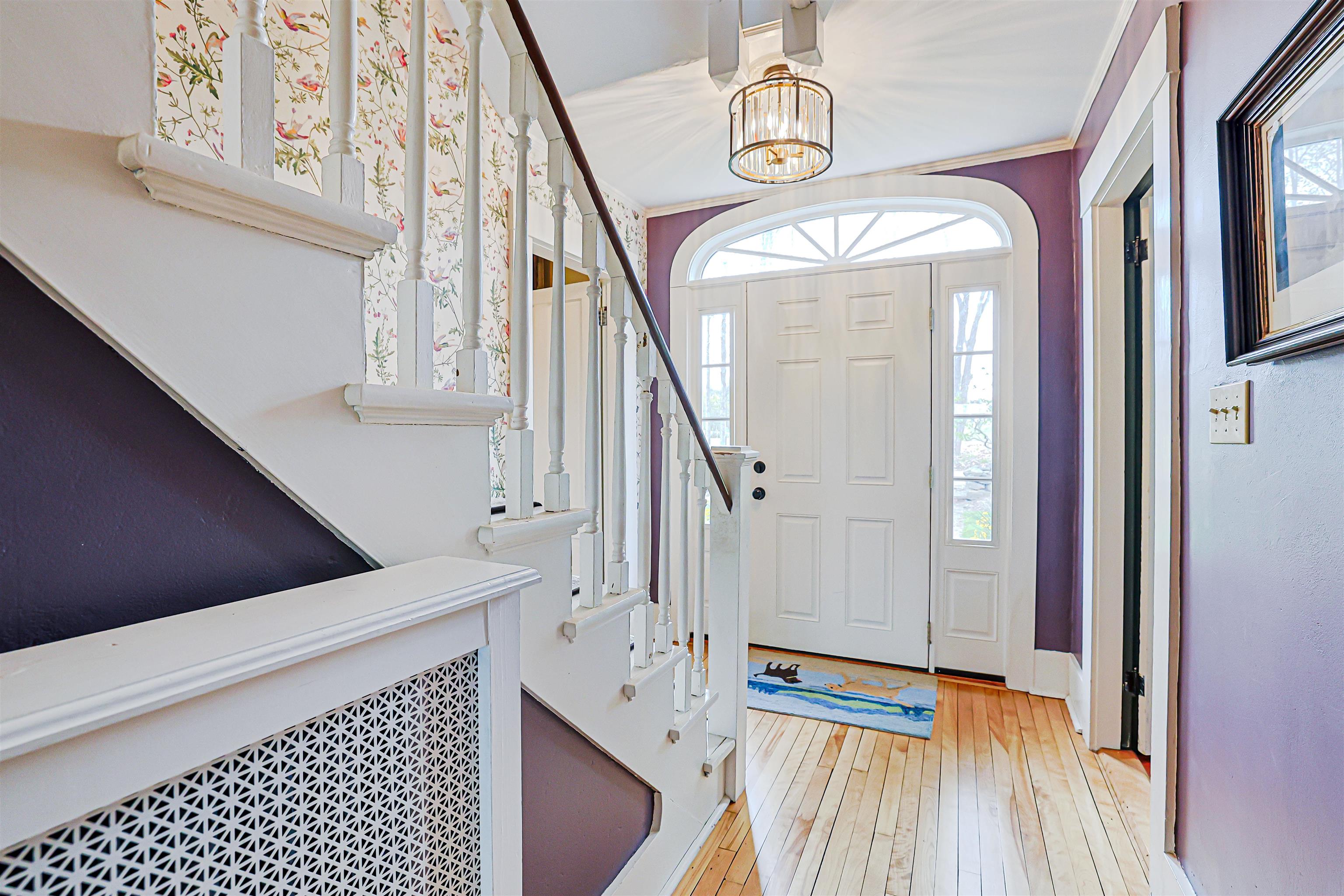 62 Putney Hill Rd, Hopkinton, NH 03229
