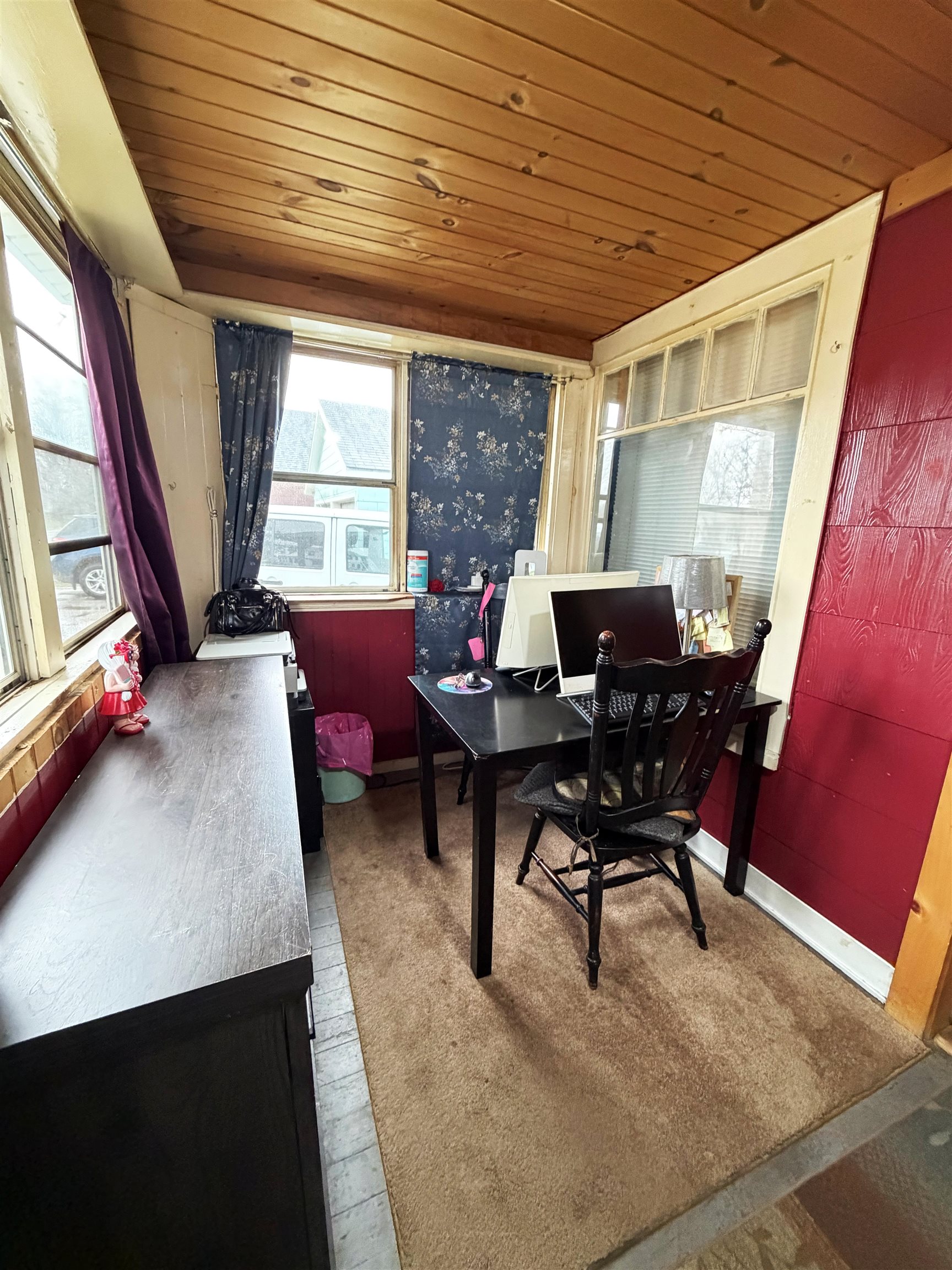 64 Washington St, Littleton, NH 03561