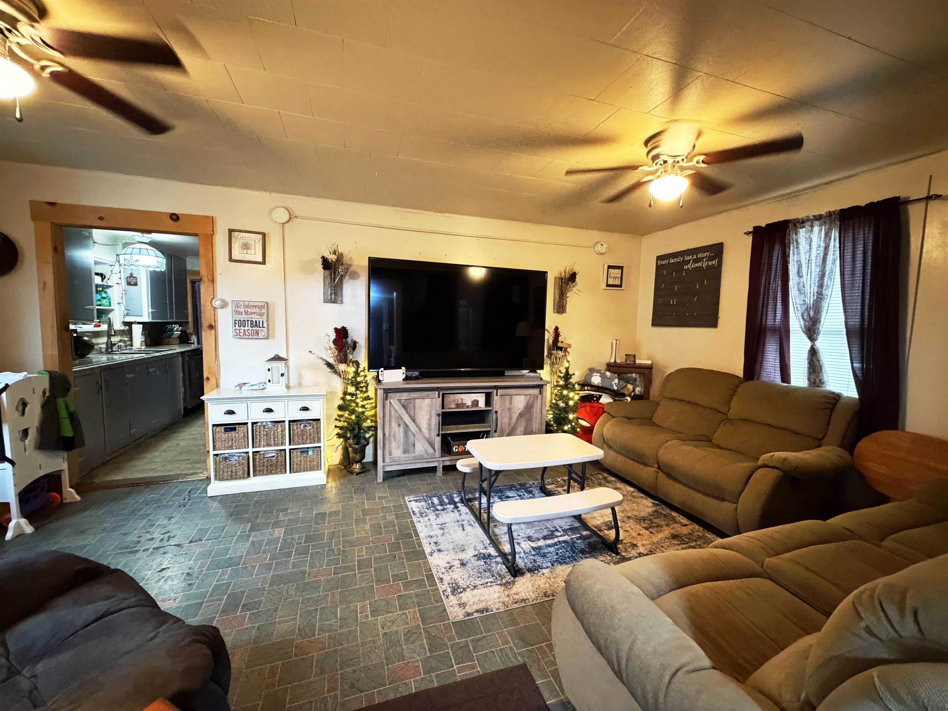 64 Washington St, Littleton, NH 03561