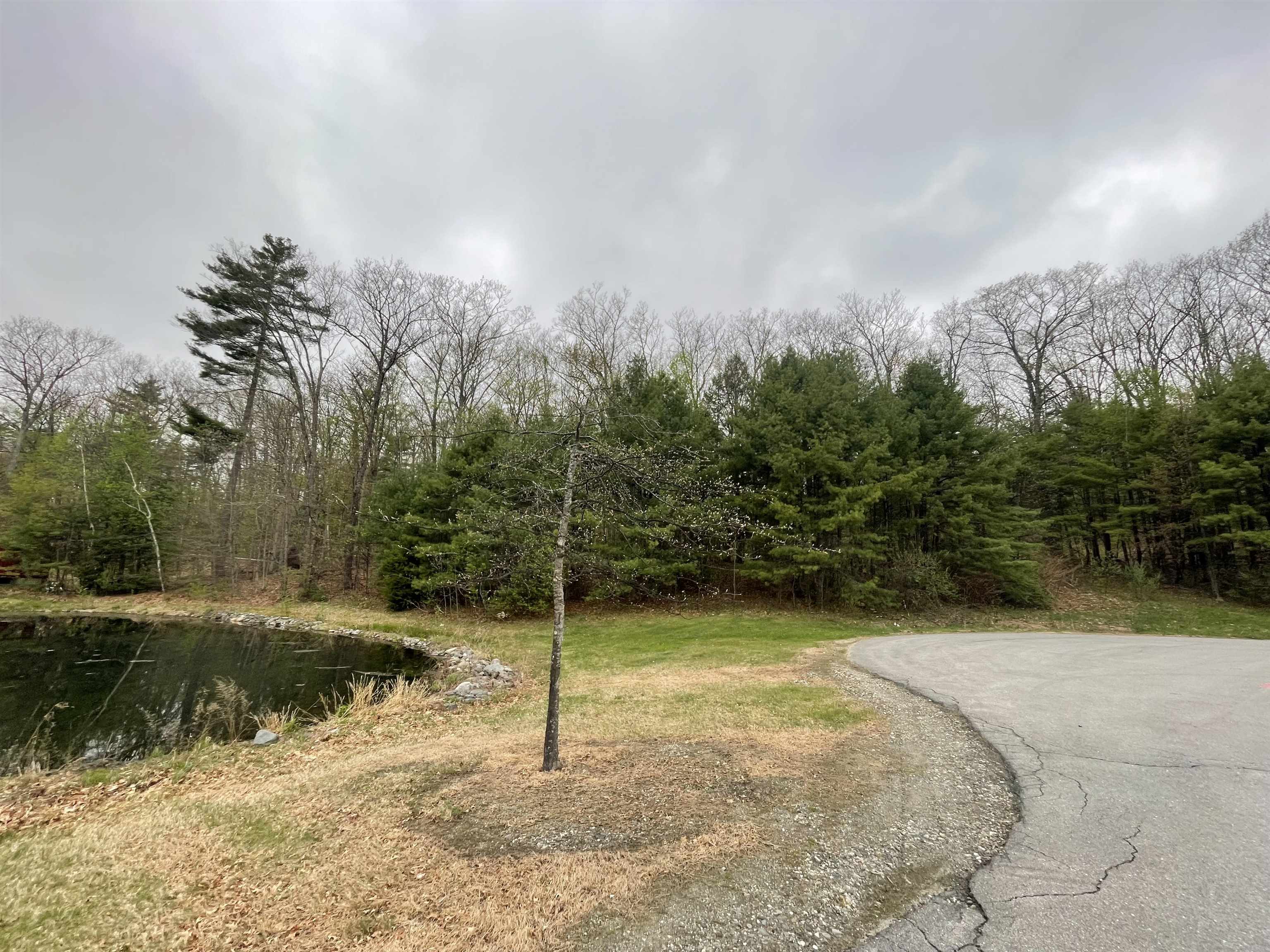 12-2 Pontiac Dr, Chesterfield, NH 03462