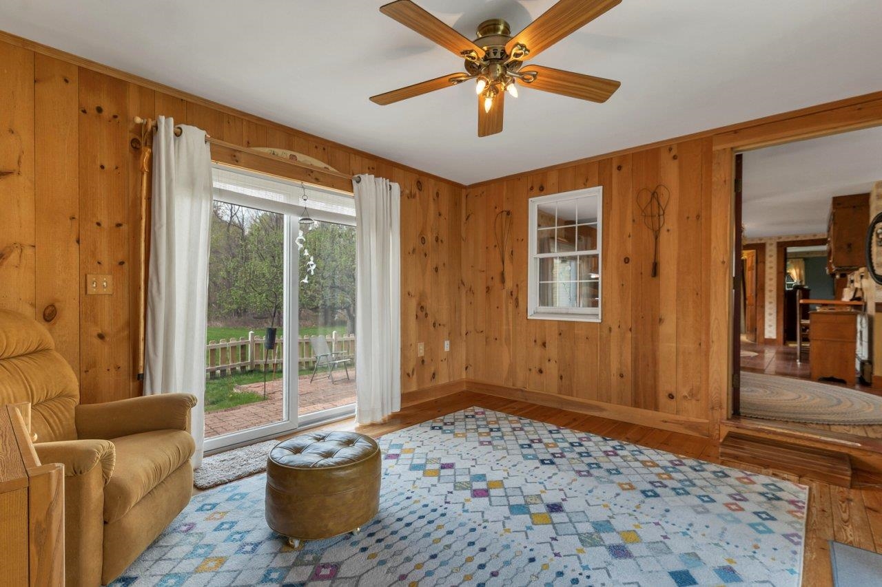 7 Old Mill Drive — photo 3