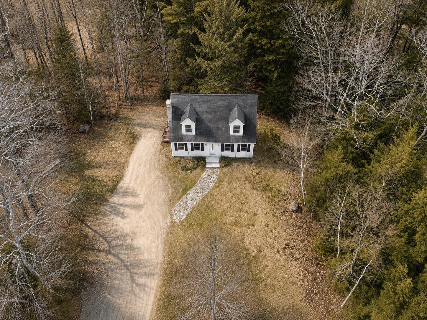 74 Staples Ln, Stoddard, NH 03464