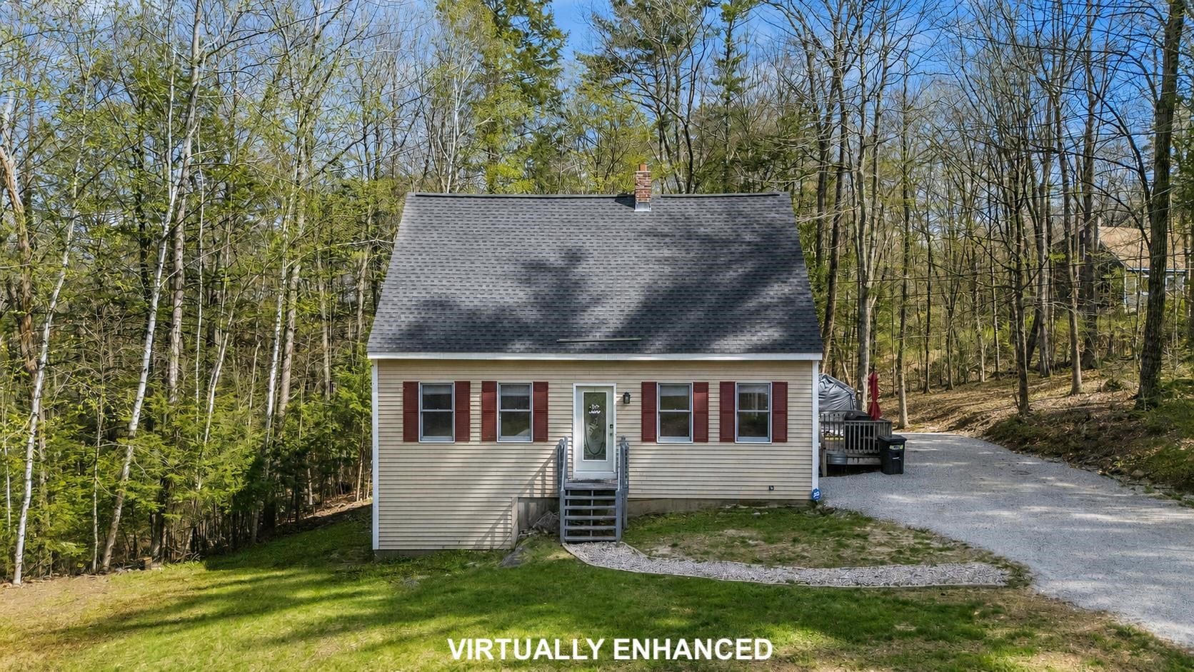 51 Guys Ln, Weare, NH 03281