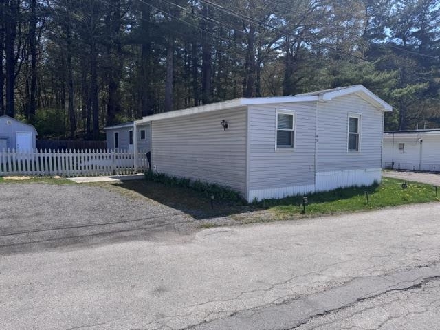 43 Mobile Dr, Hudson, NH 03051
