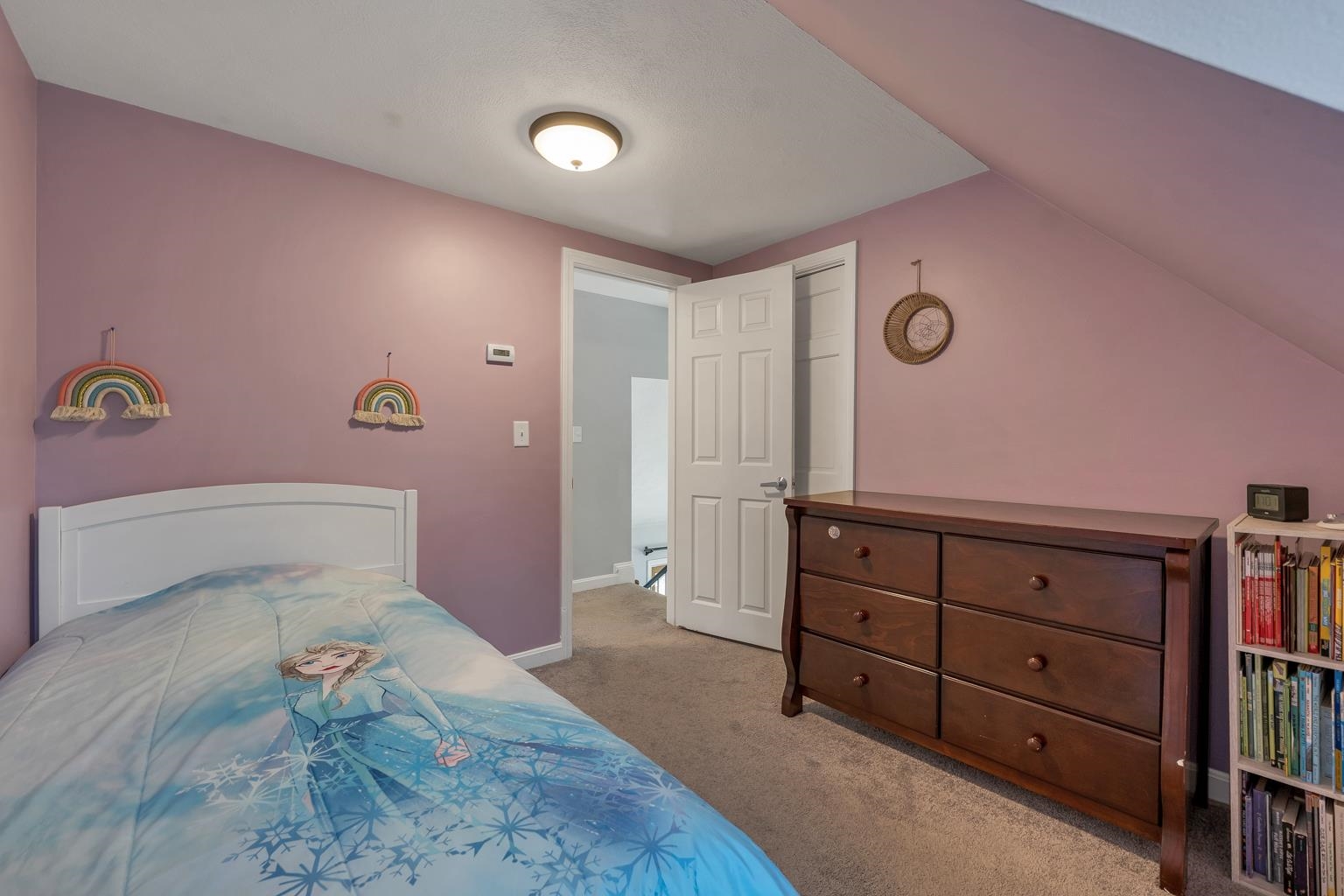 165 Old Bay Rd, New Durham, NH 03855