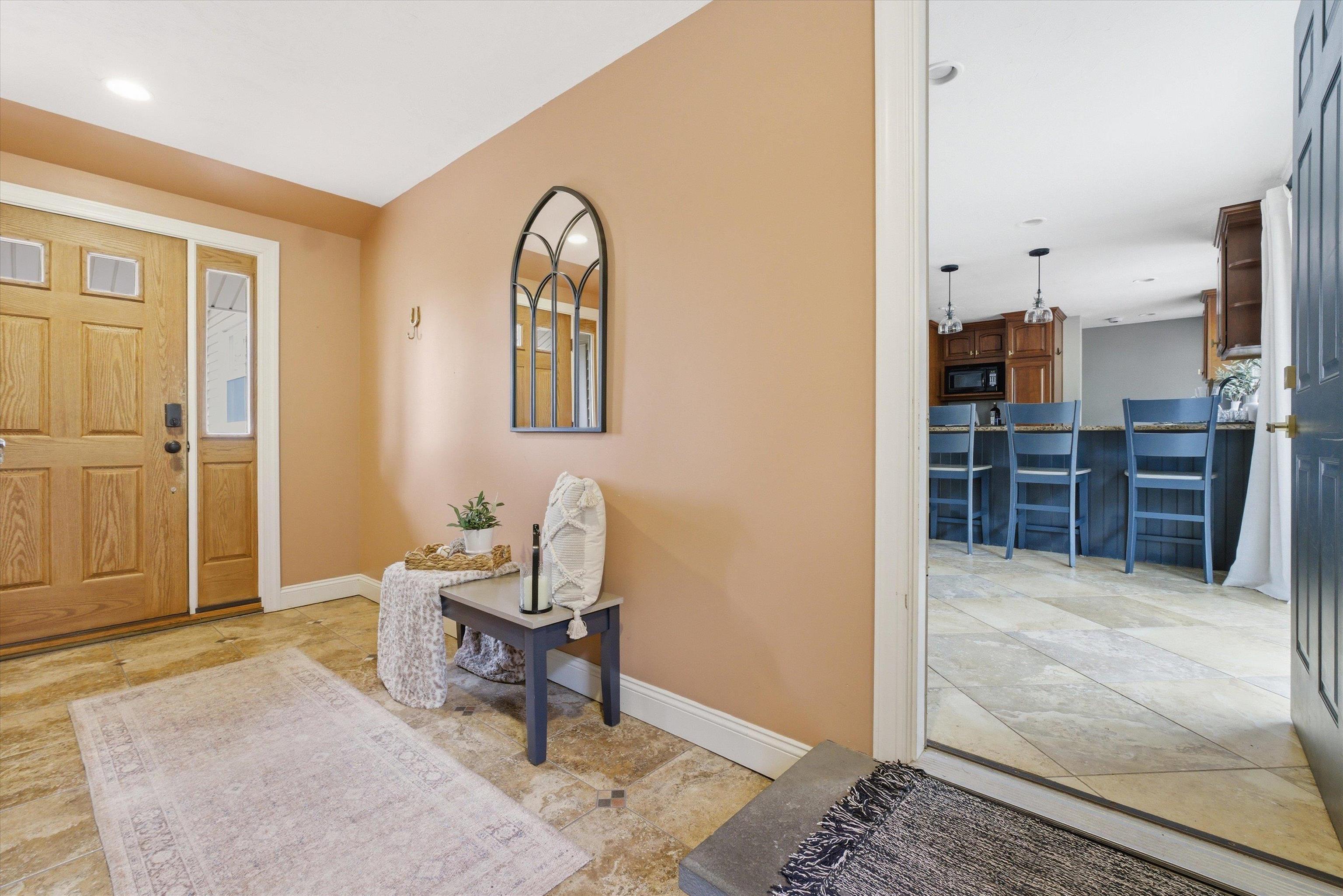 80 English Range Rd, Derry, NH 03038