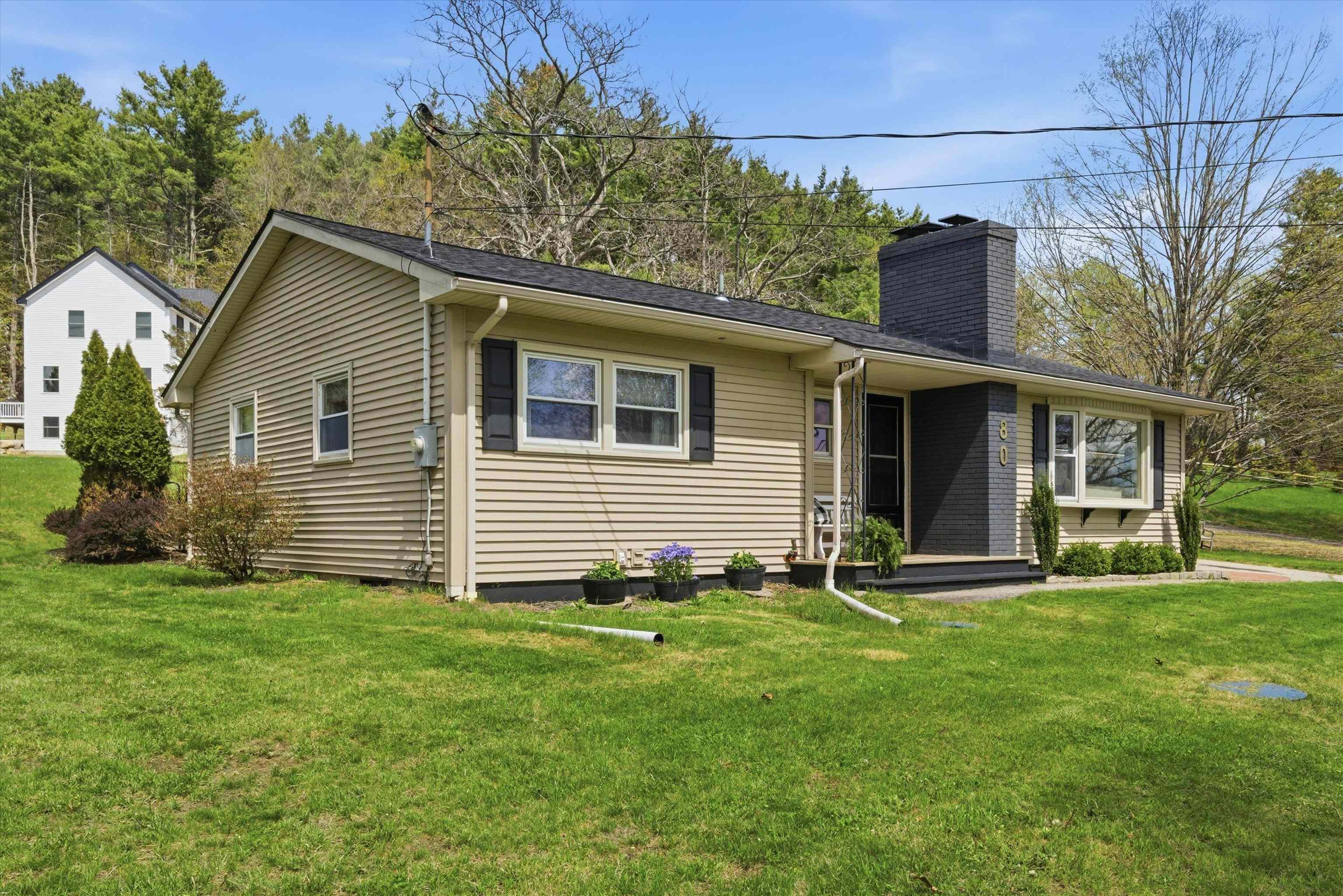 80 English Range Rd, Derry, NH 03038