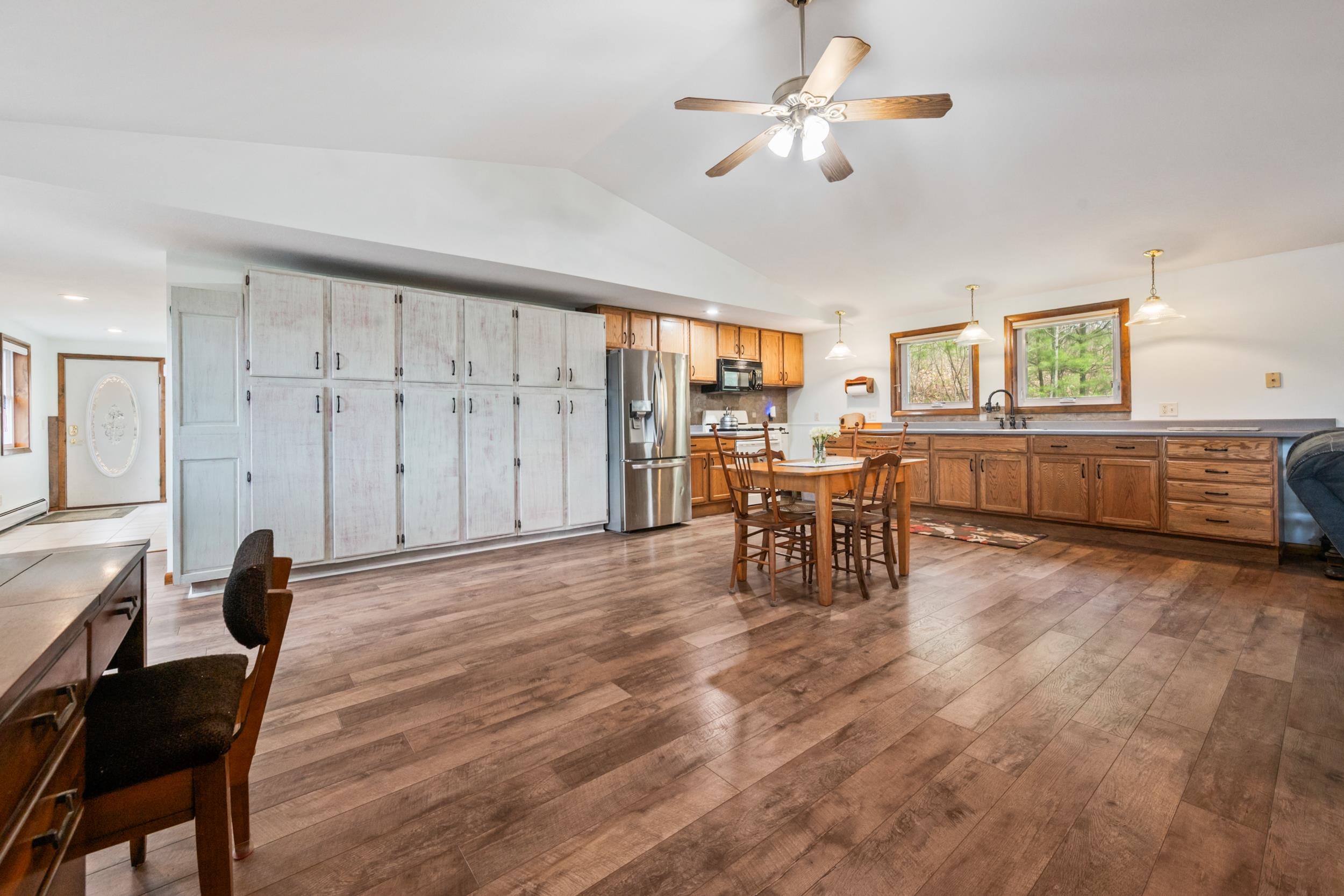 71 Summit Ave, Littleton, NH 03561