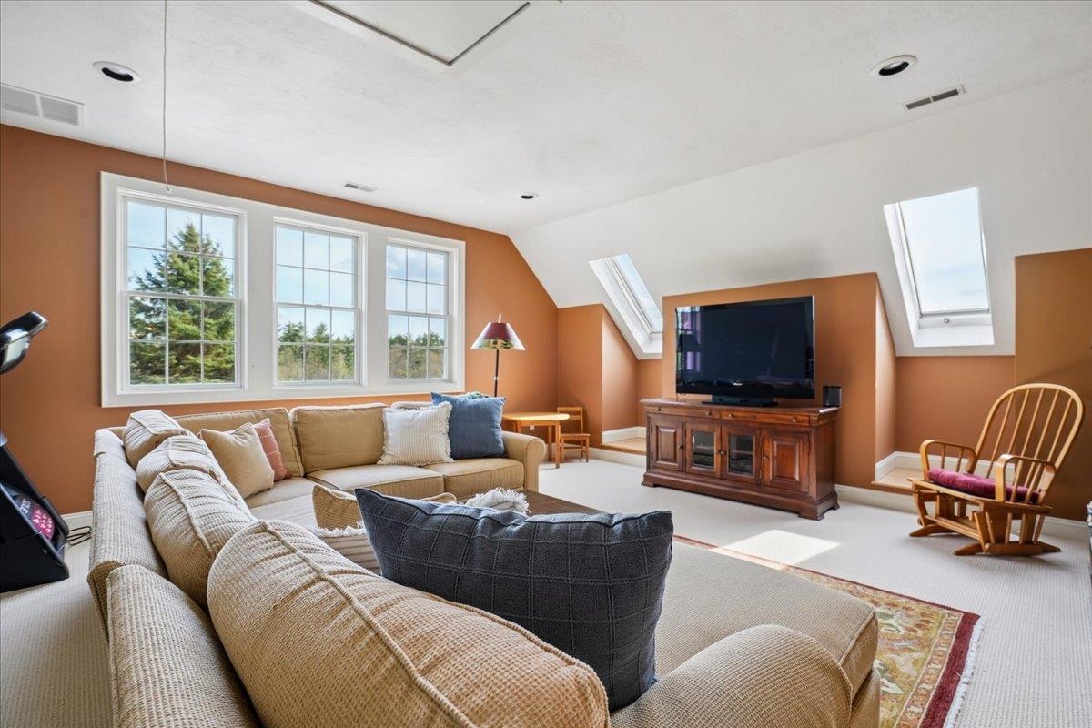 15 Via Tranquilla St, Concord, NH 03301