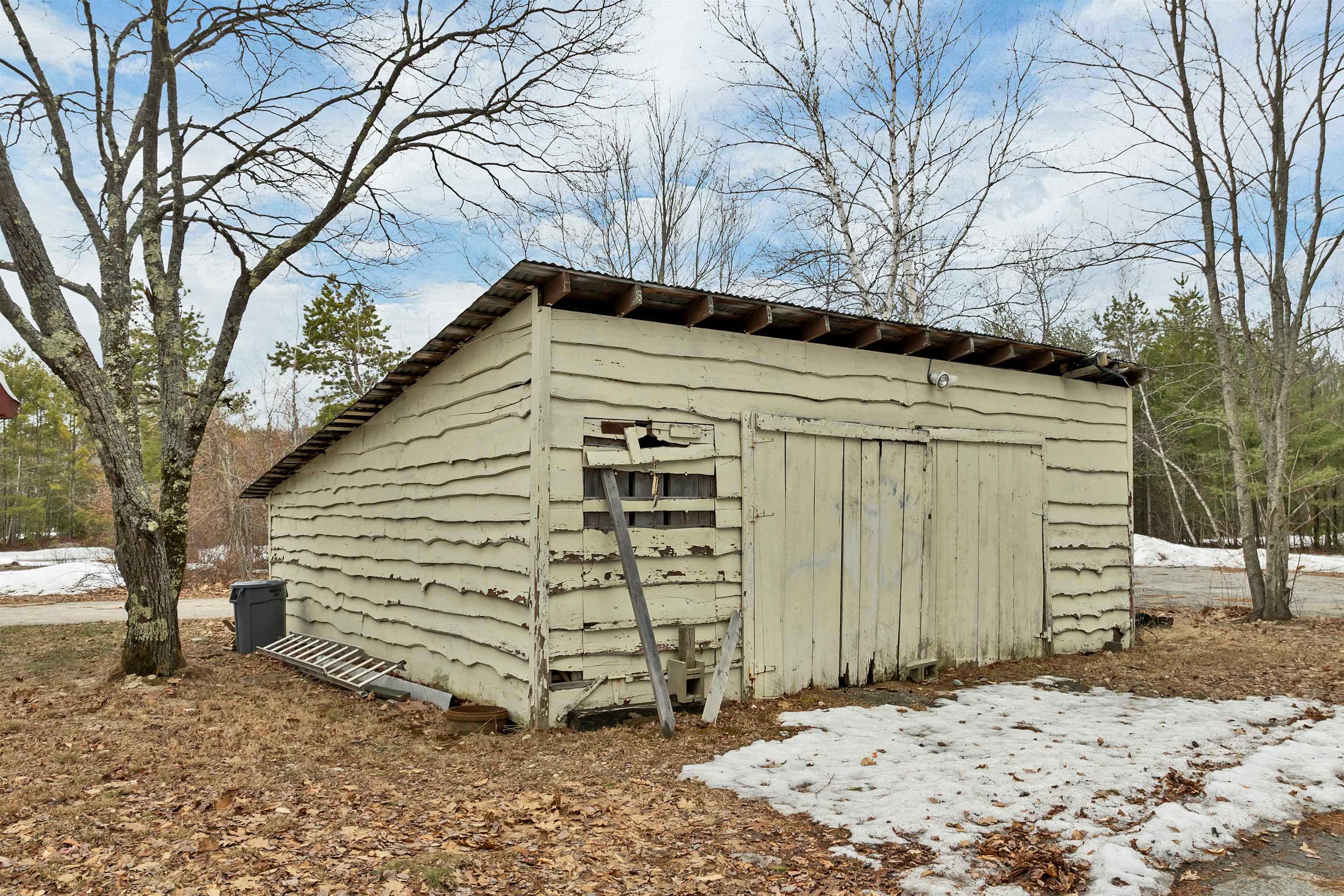 839 Route 16 , Ossipee, NH 03864