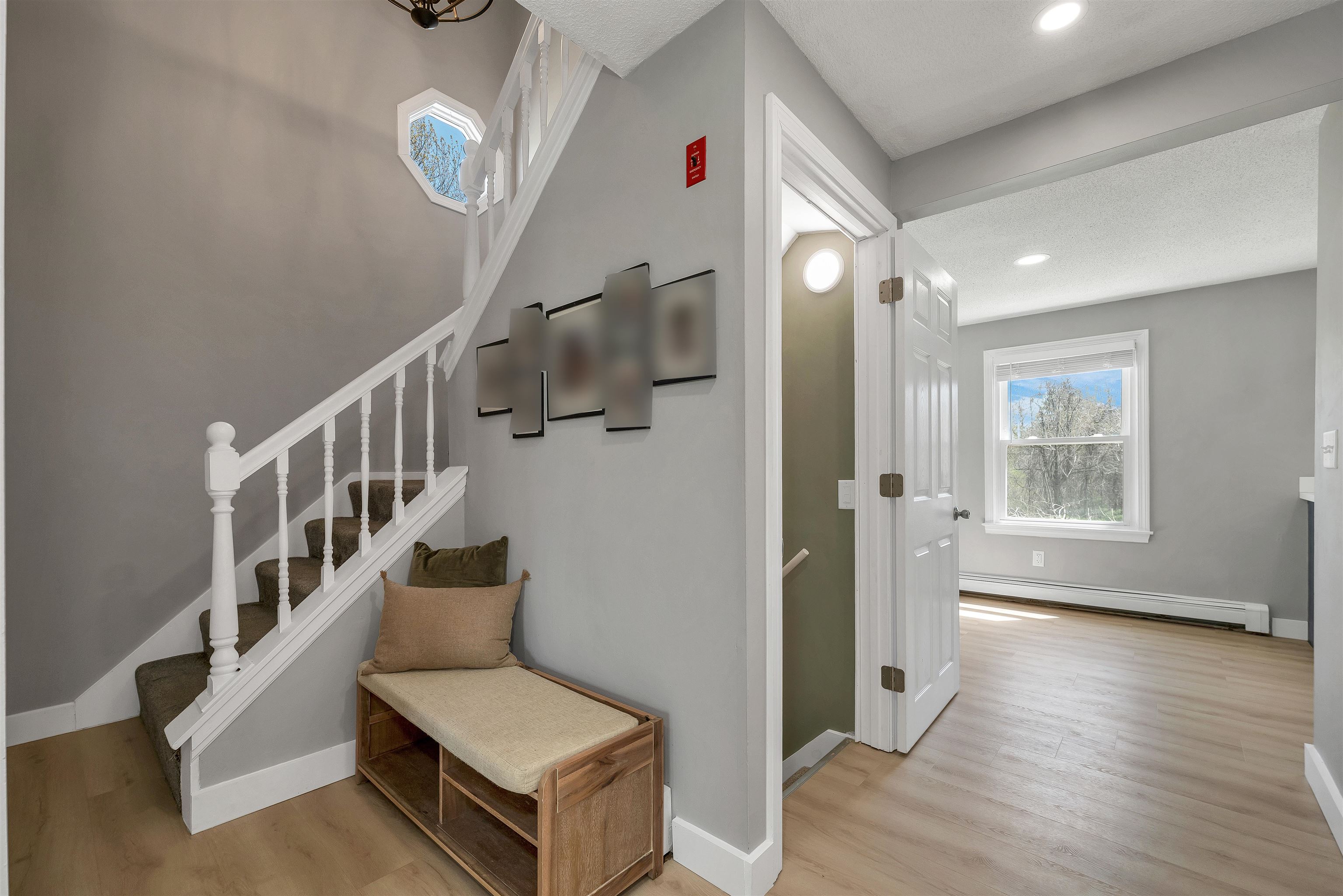 5 Richardson Rd, Derry, NH 03038