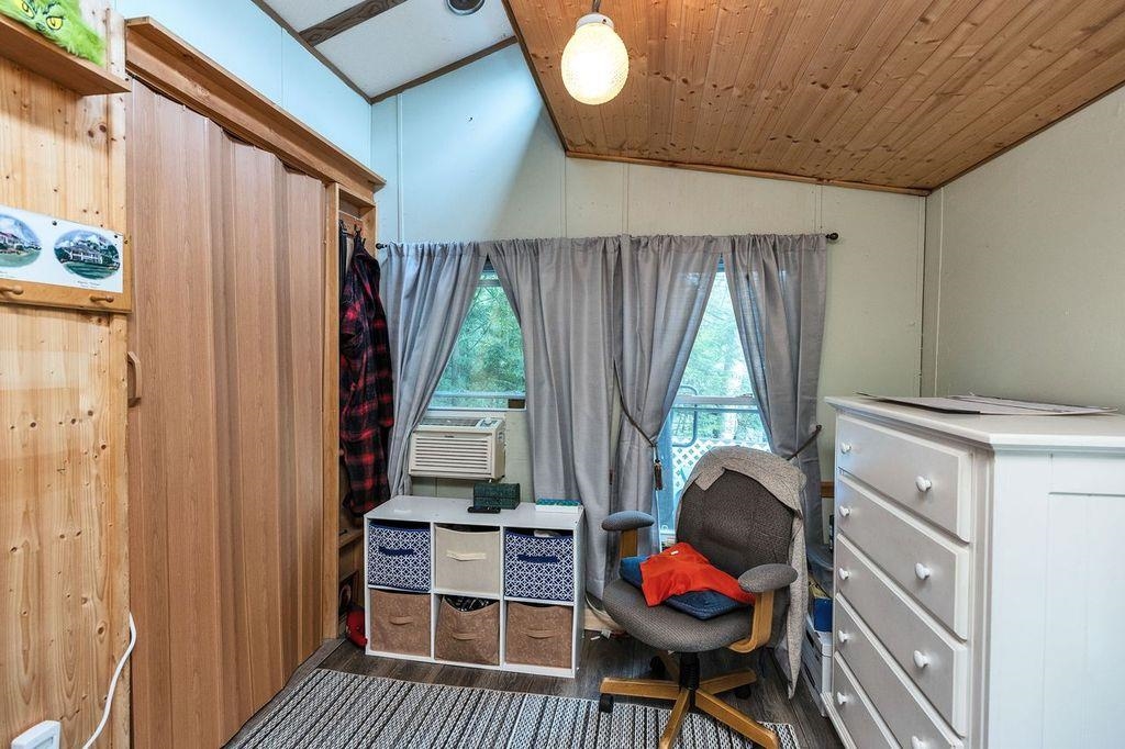59 Lakeside Dr, Fitzwilliam, NH 03447