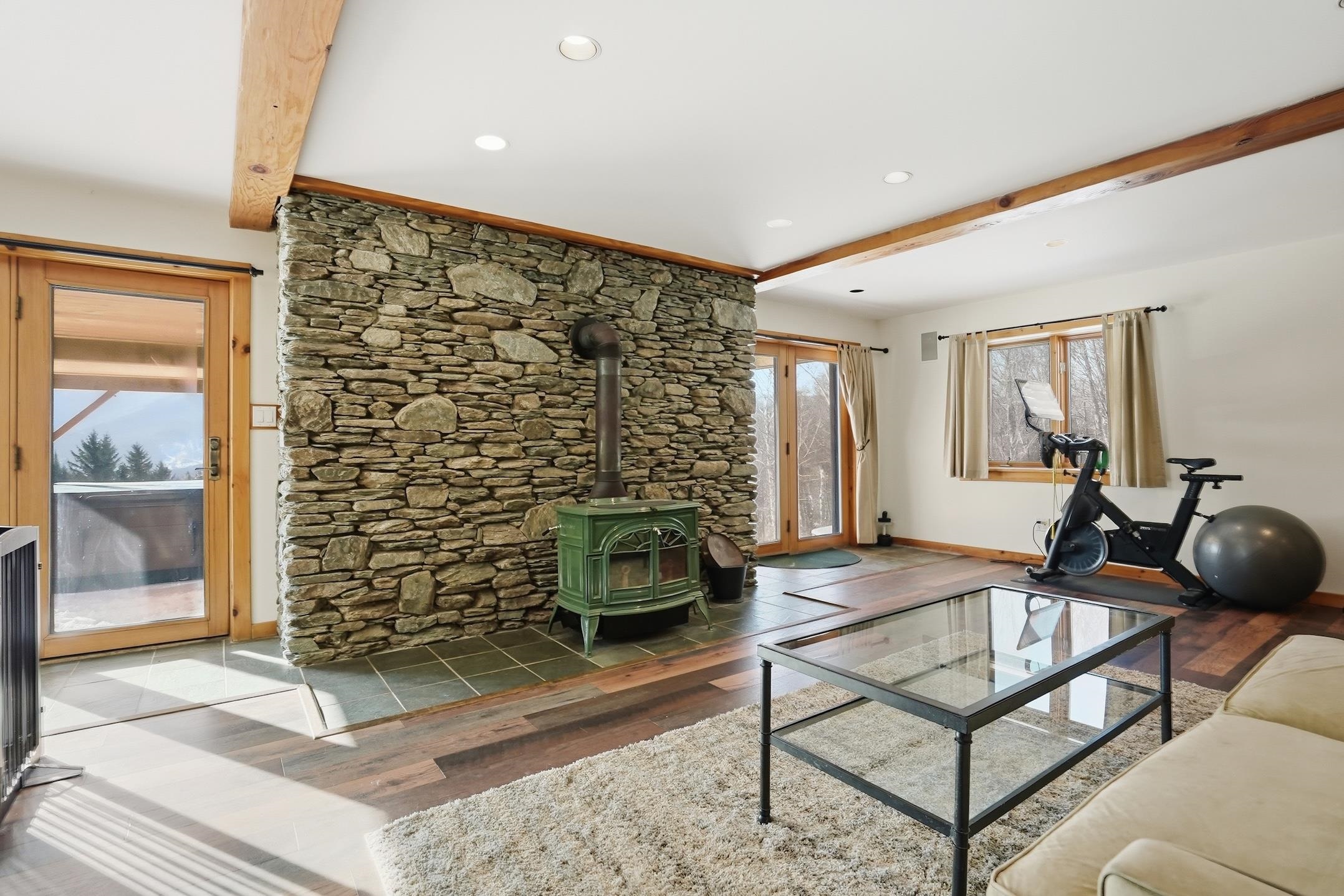 Property photo 32
