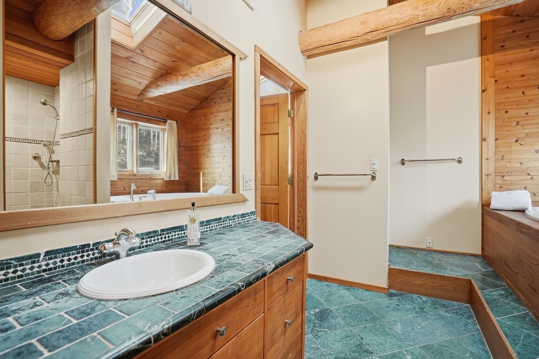 Property photo 42