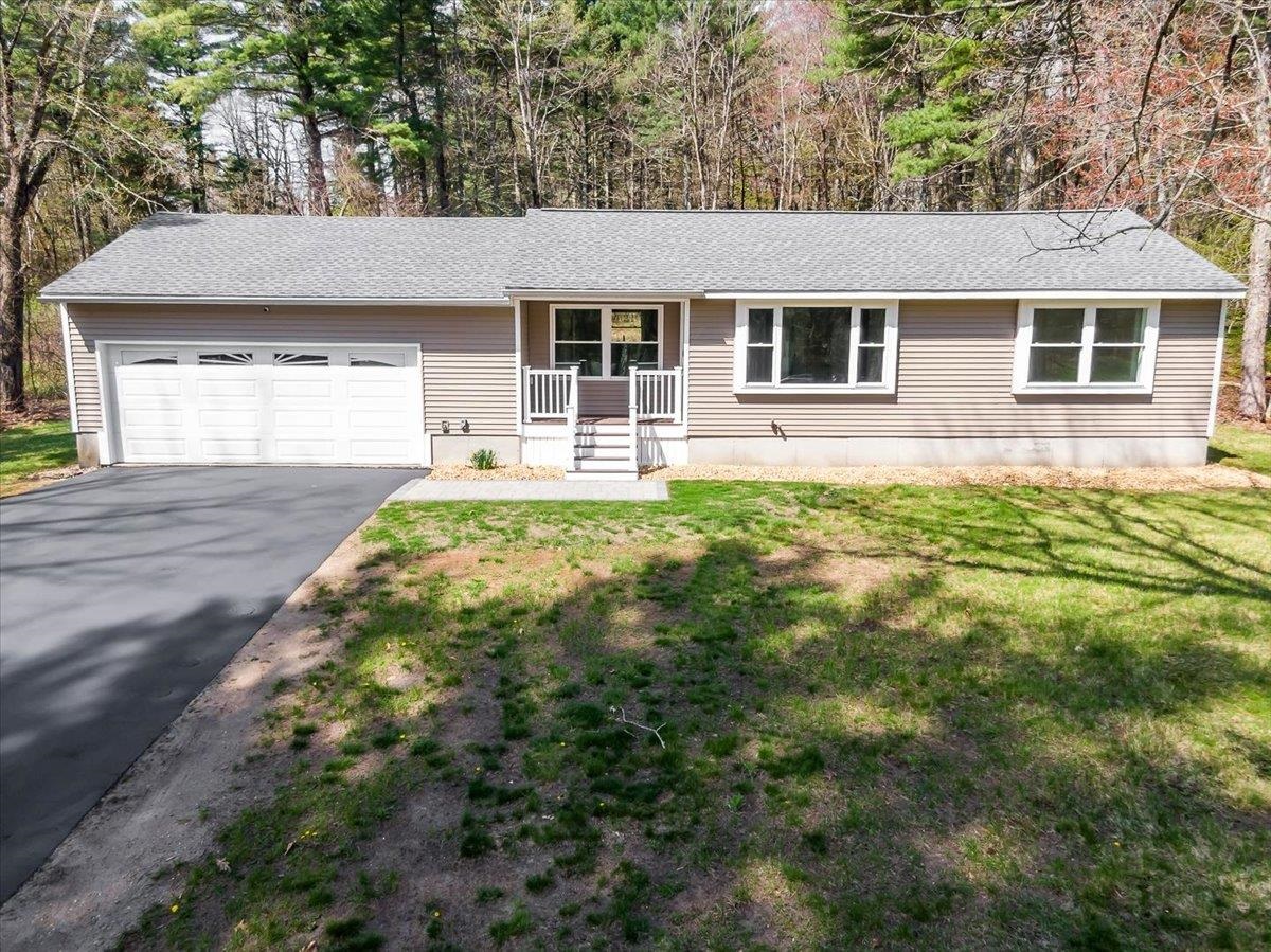 7 Ermer Rd, Derry, NH 03038