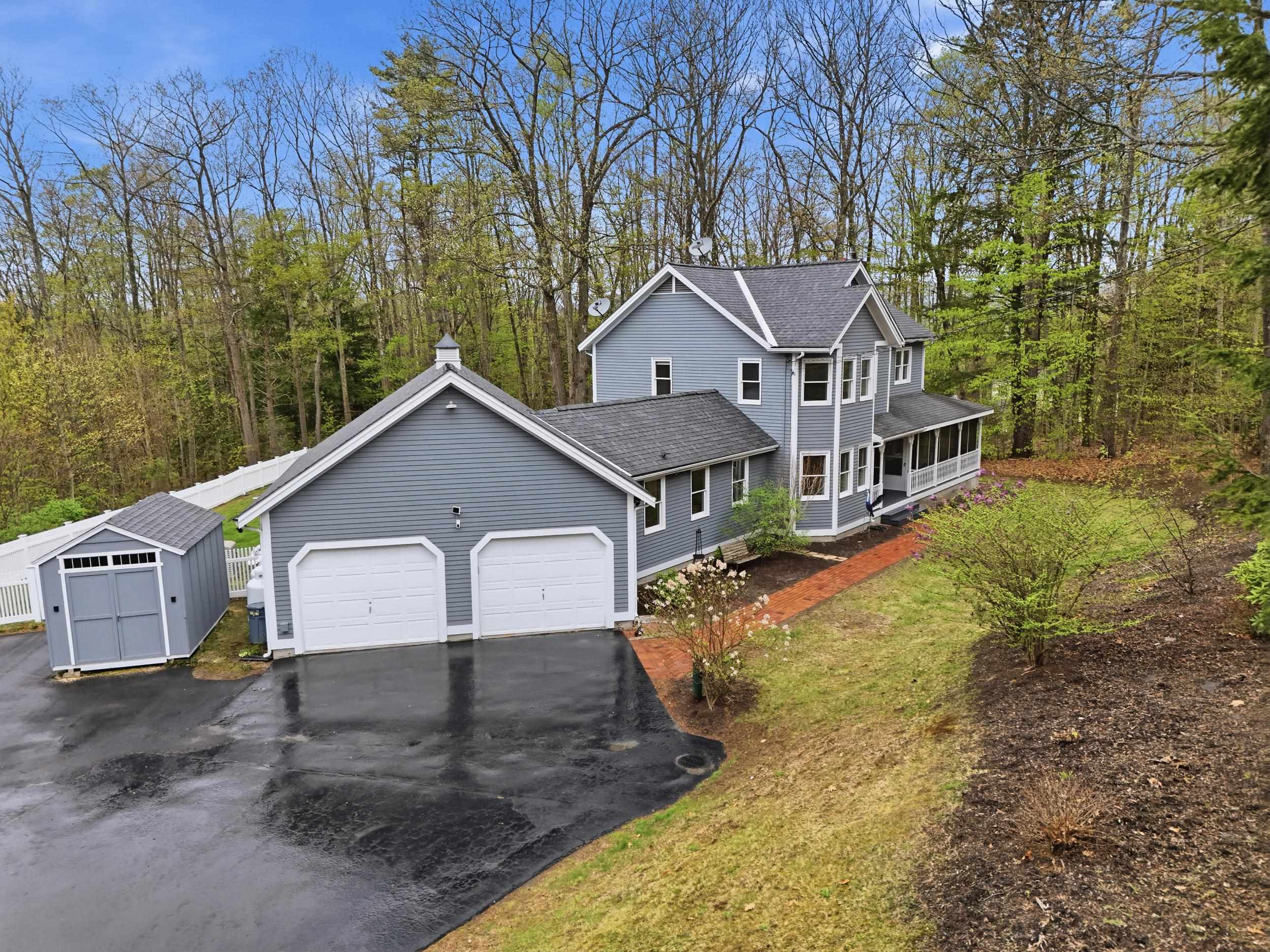 142 Forestview Dr, Chesterfield, NH 03462