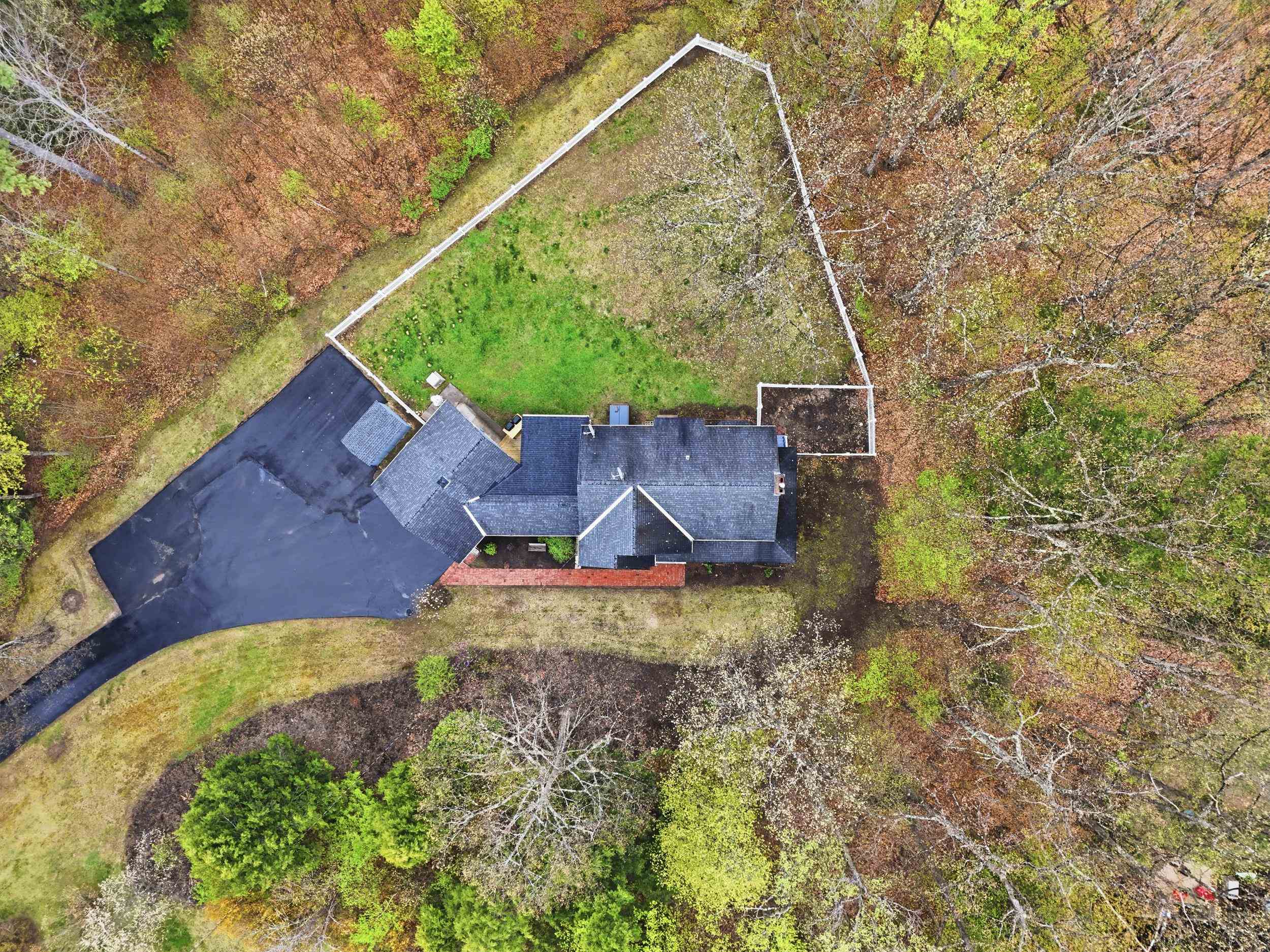 142 Forestview Dr, Chesterfield, NH 03462